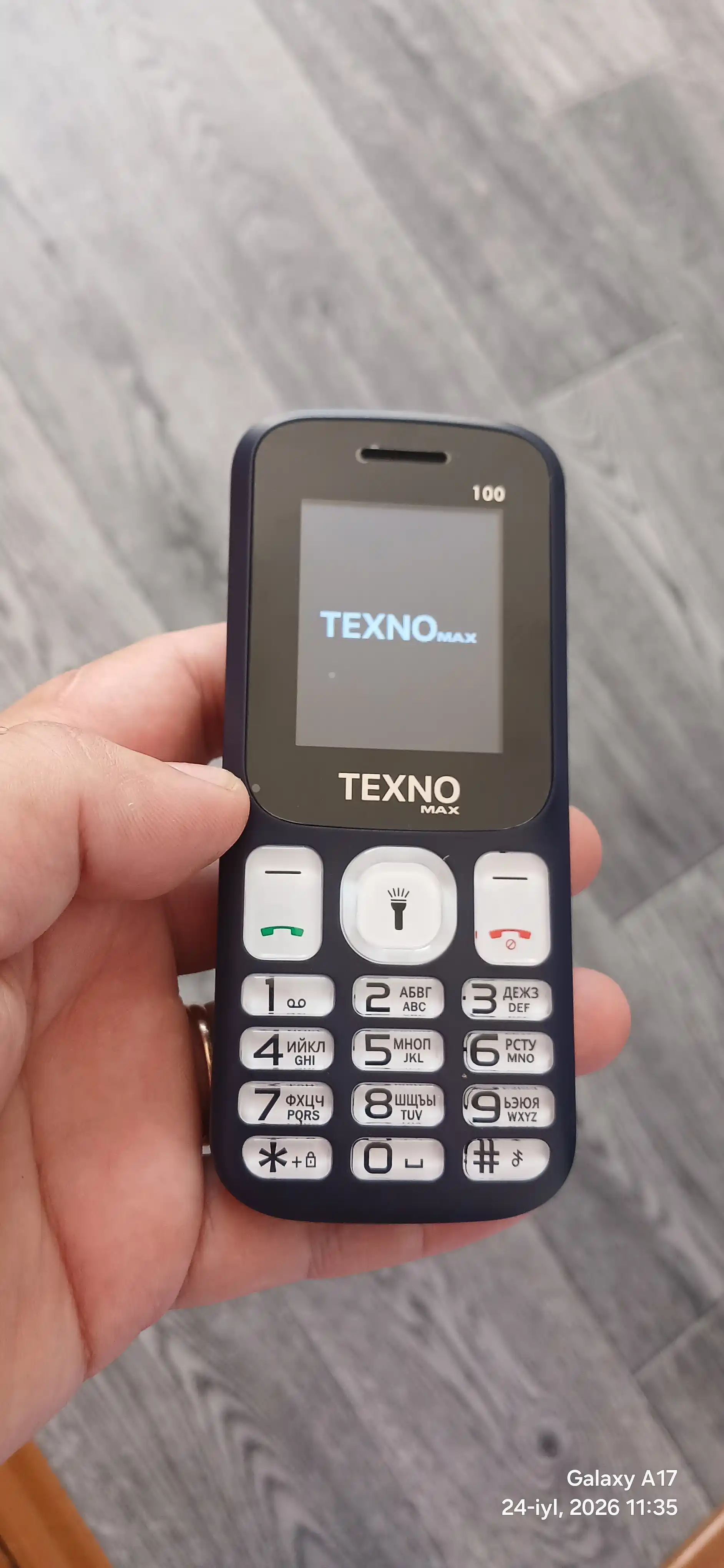 Knopkali Telefon Texnomax 100 Protsessor SPD 6533, 2 sim karta, FM radio, MP3, Ovoz yozish