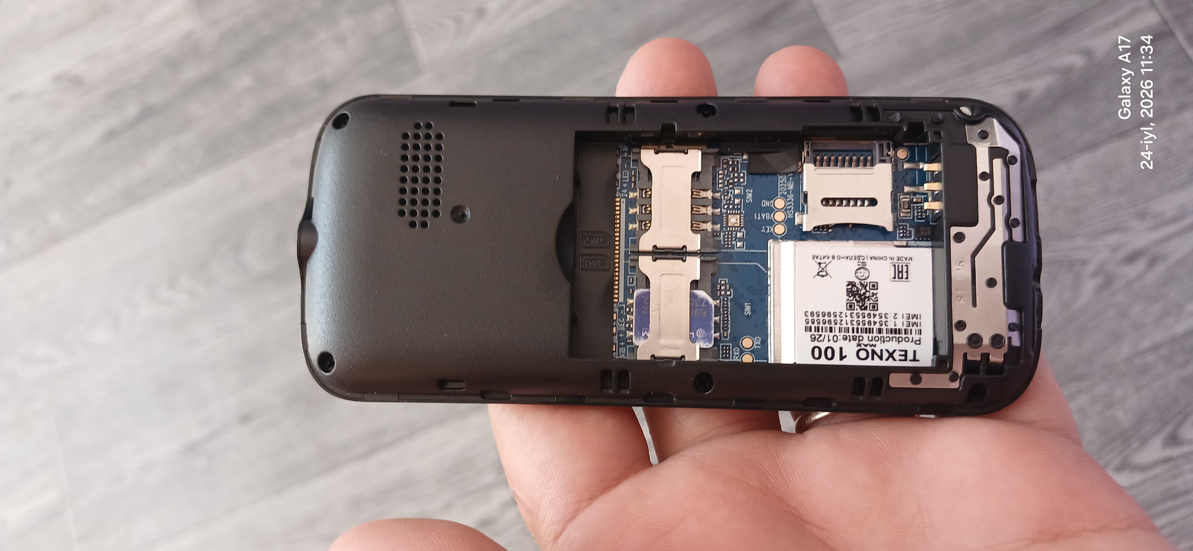 Knopkali Telefon Texnomax 100 Protsessor SPD 6533, 2 sim karta, FM radio, MP3, Ovoz yozish