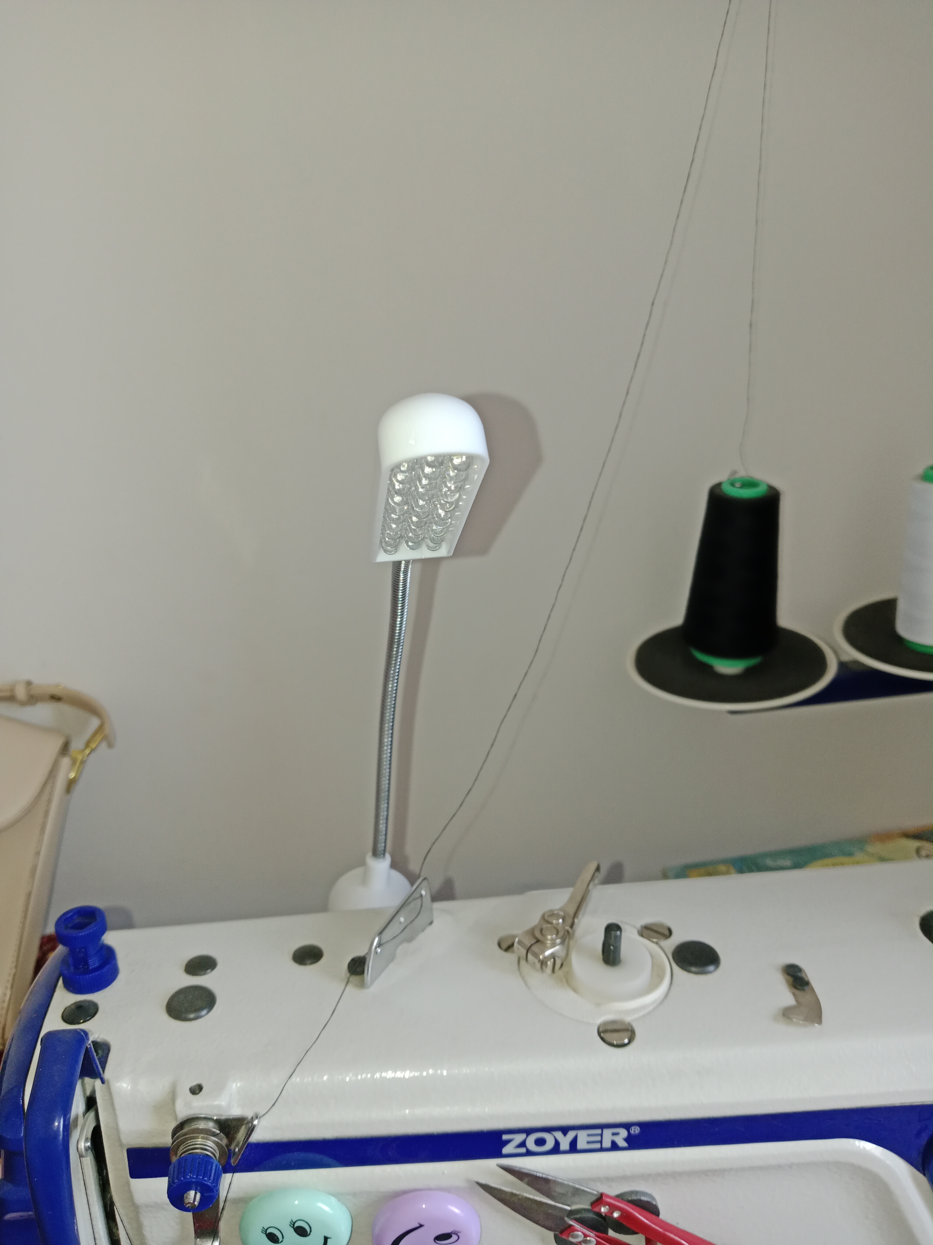 Magnit LED yoritish moslamasi vilkasi bilan podsvetka chiroq lampa svet tikuv tikish uchun