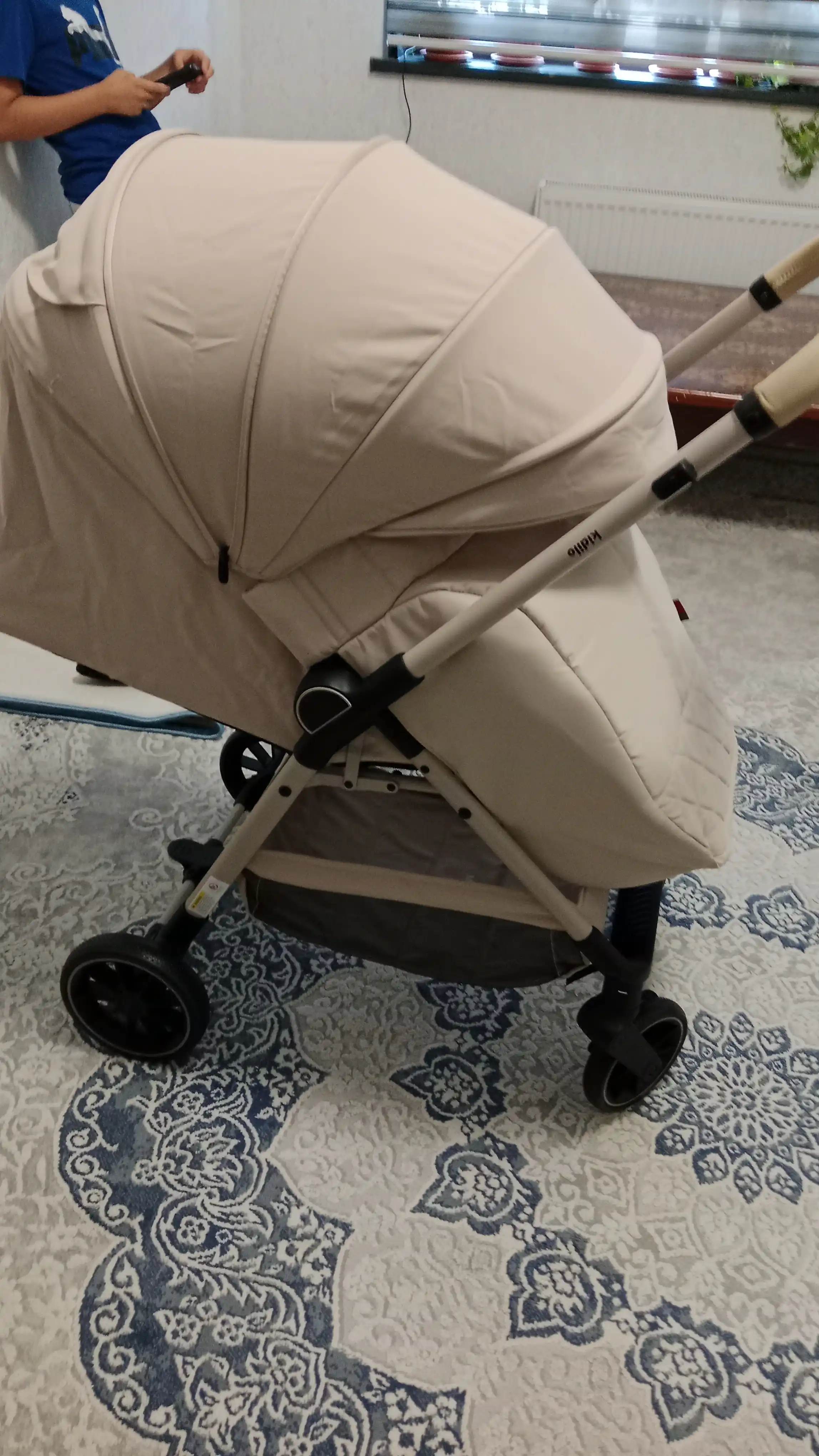 Детская коляска Kidilo M9/M9F