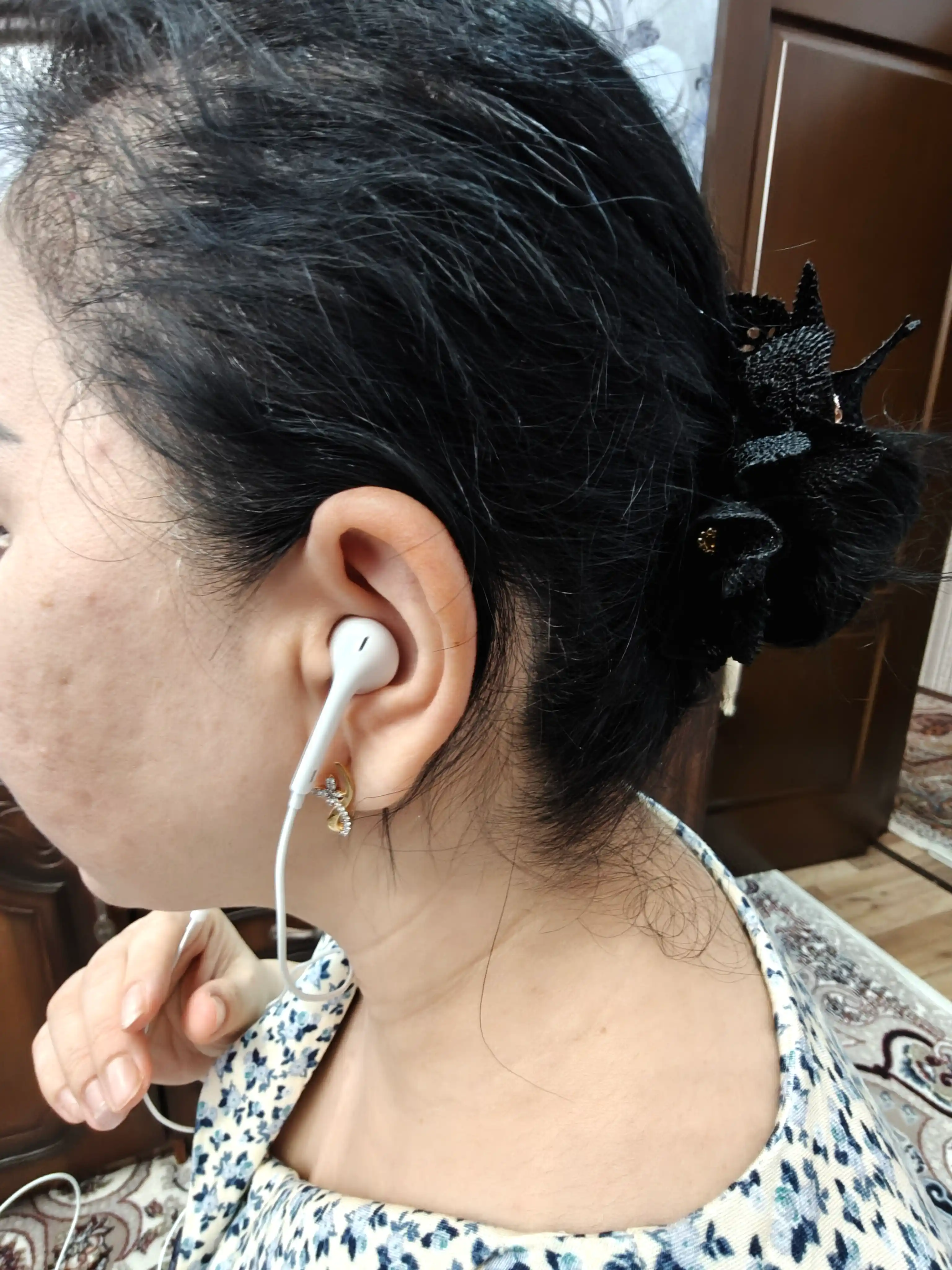 IPhone, iPad, MacBook va Android uchun mikrofonli USB-C simli Pods quloqchinlari