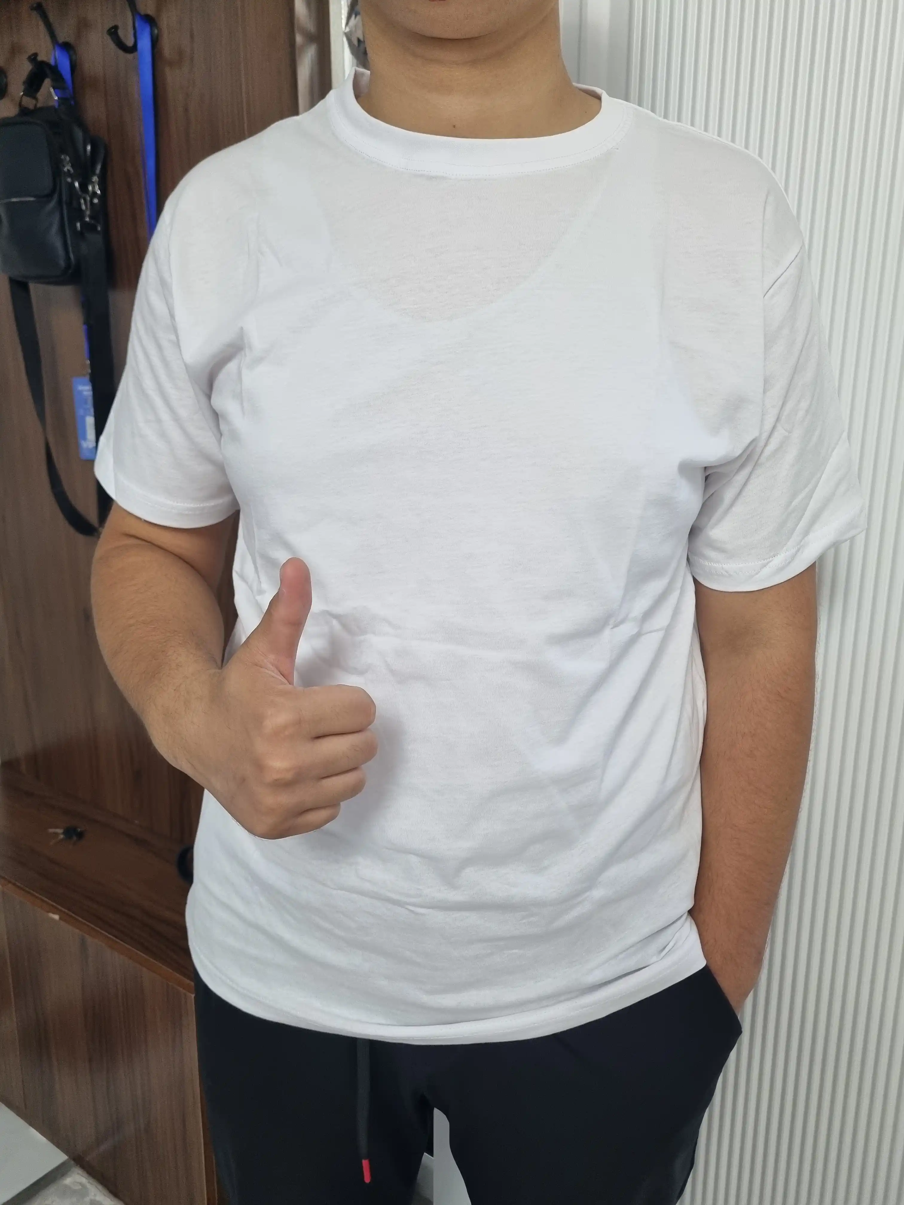 Erkaklar va ayollar futbolkalari, ayollar futbolkasi, erkaklar futbolkasi