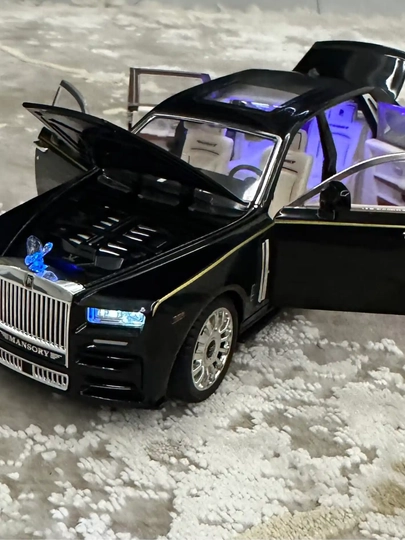 Rolls-Royce Cullinan die-cast modeli 1:24, yorug‘lik va ovozli, eshiklari ochiladi - 