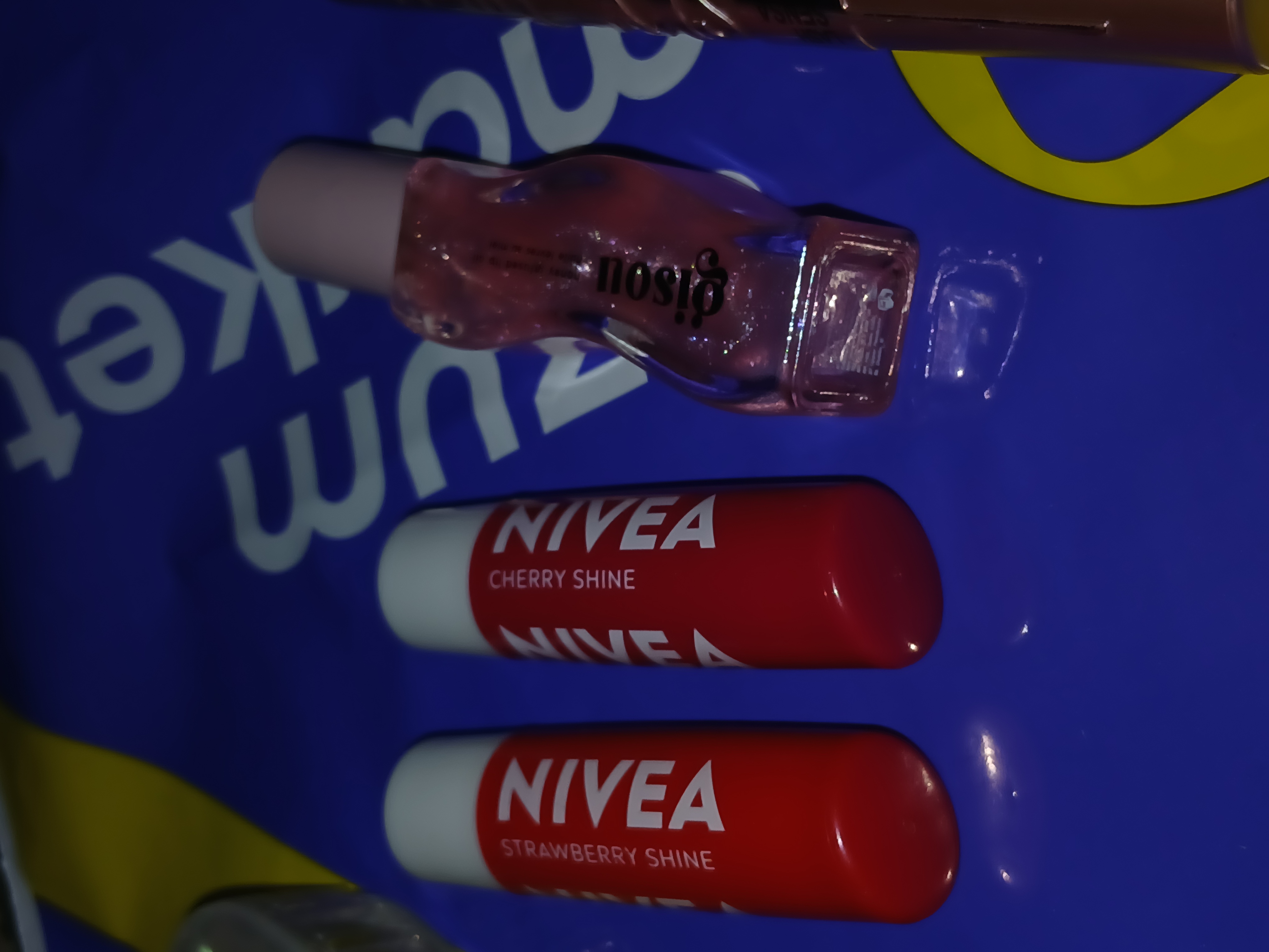 Бальзам для губ NIVEA, с вишнёвым сиянием, 4.8 г