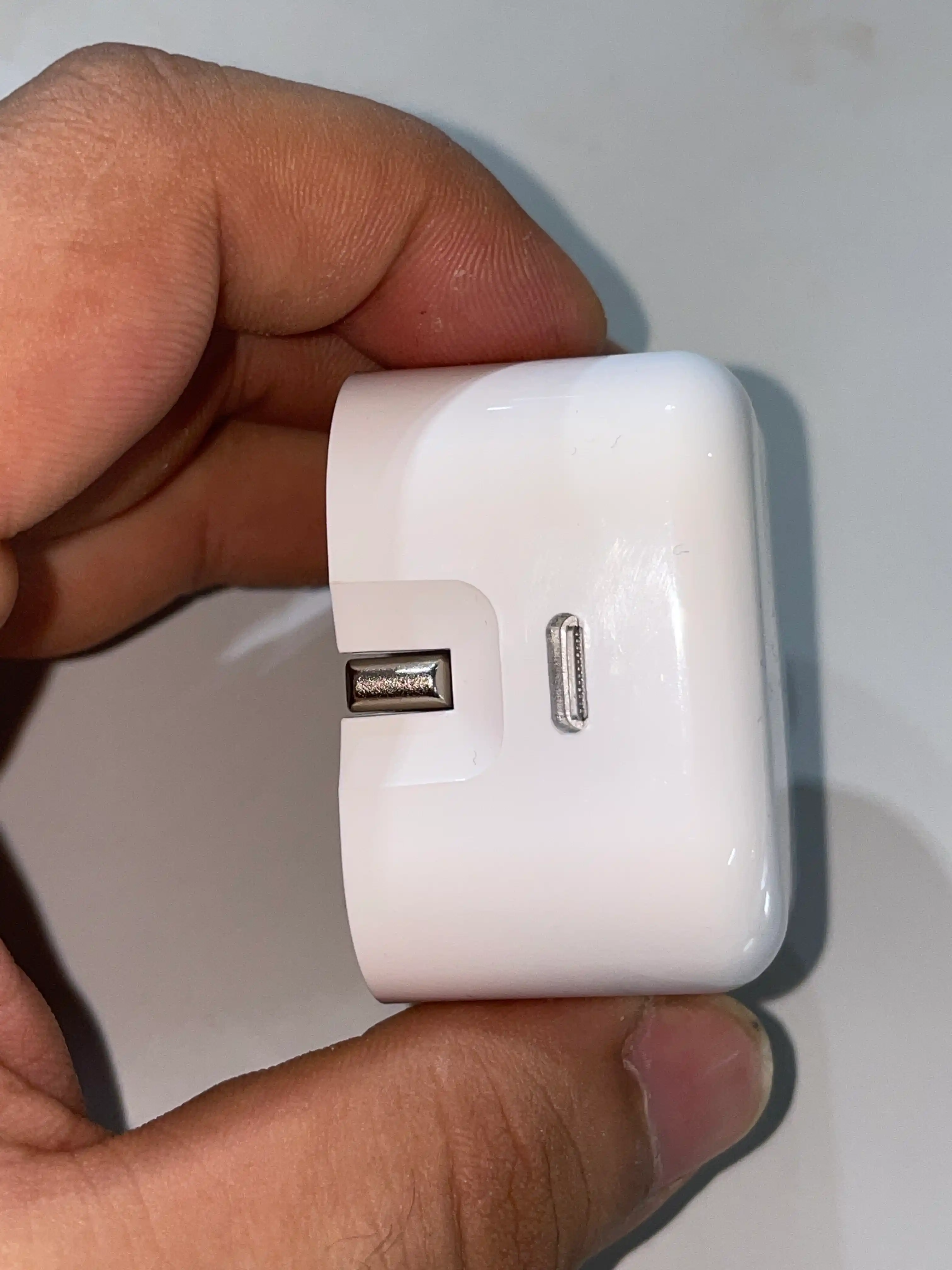Зарядка для Айфона адаптер USB-C 20ват — быстрая зарядка для моделей iPhone 13,14,15,16,17