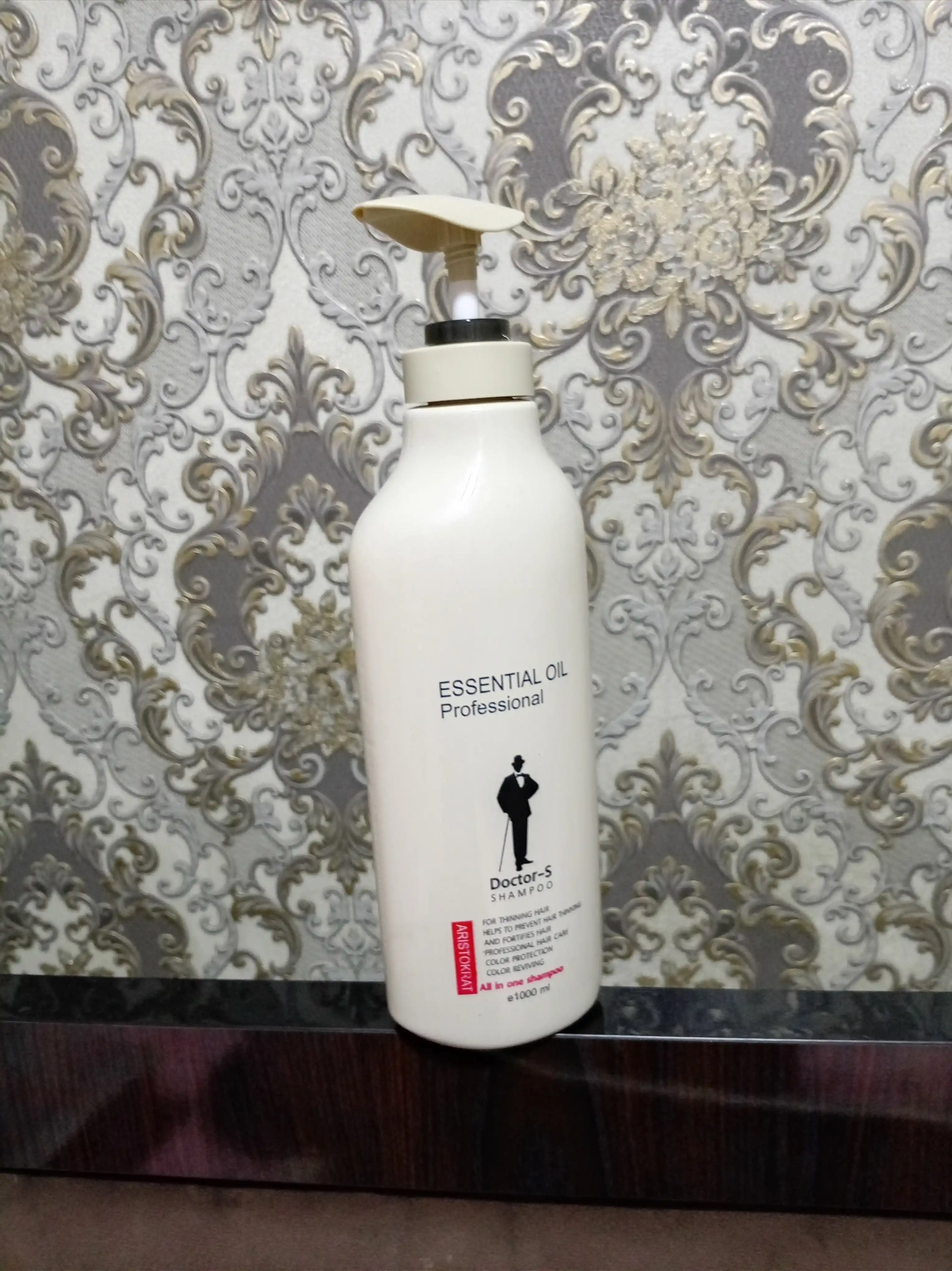 ESSENTIAL OIL Doctor-S – sochlar uchun professional shampun