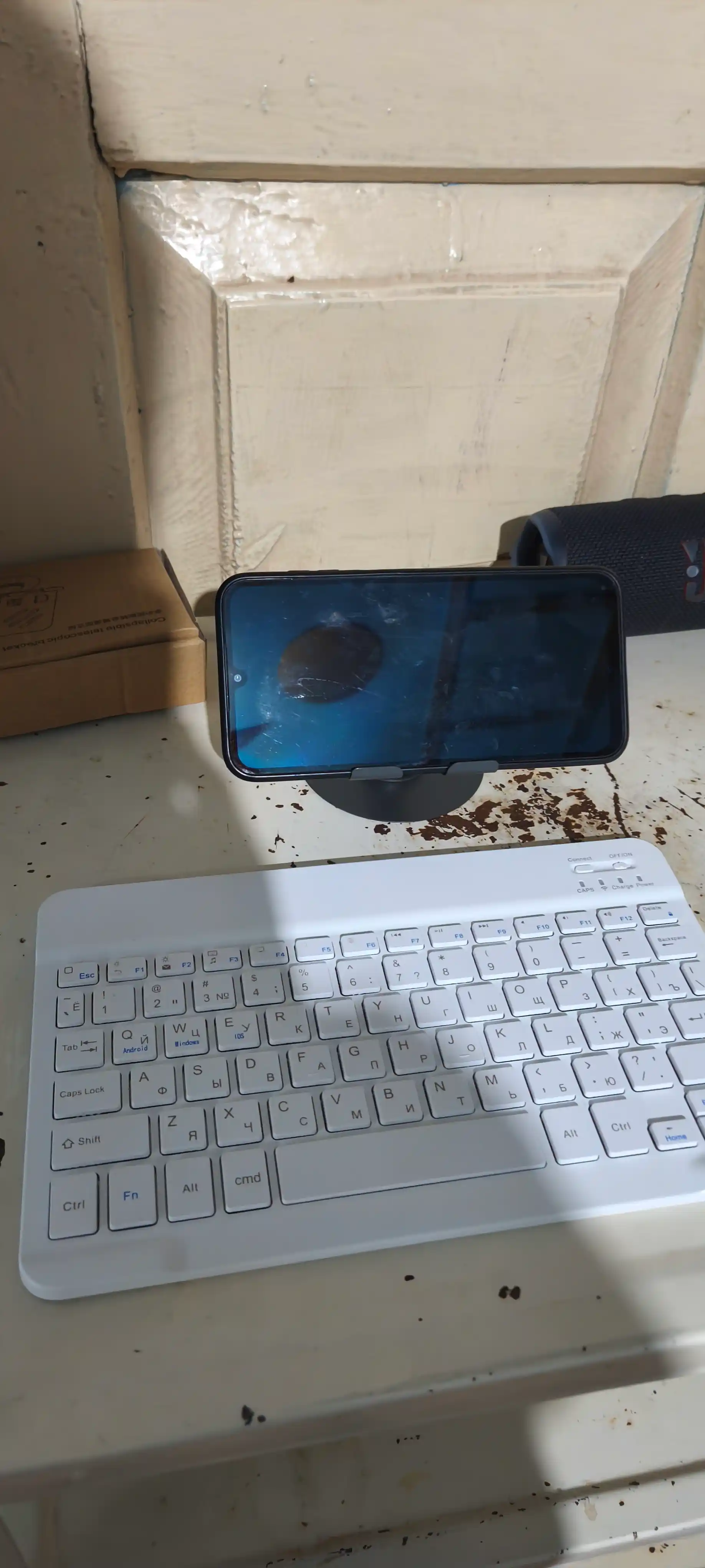 Telefon va planshetlar uchun 360 gradusga buriladigan metall tutqich, telefon pastafka