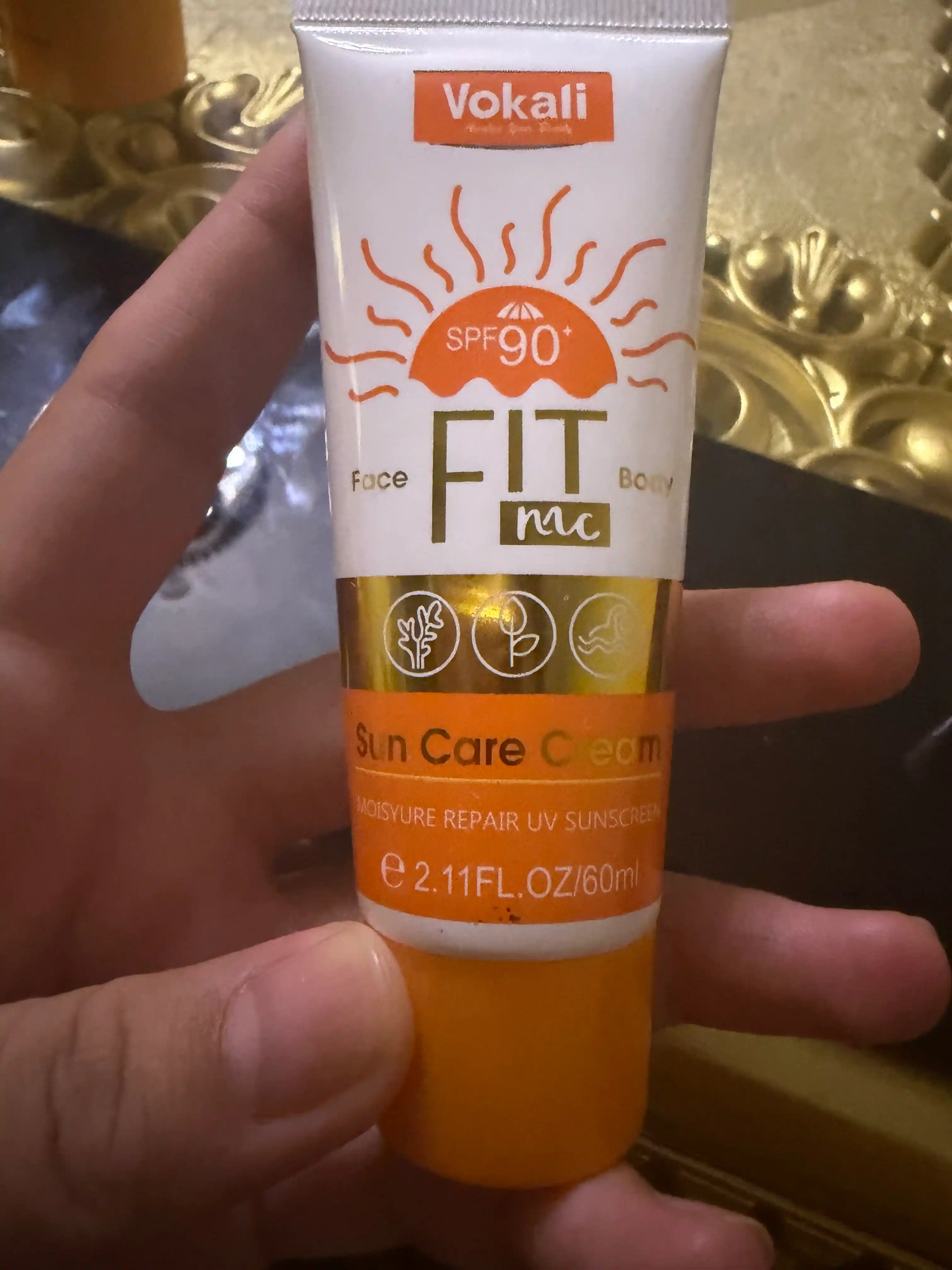 SPF krem yuz va tana uchun quyoshdan himoyalovchi SPF 65 / 75 / 90