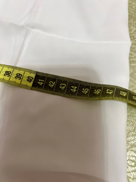 Ayollar bluzkasi, oqish, uzun yengli, gipurli, maktab va ofis uchun,40–44 razmerga tushadi