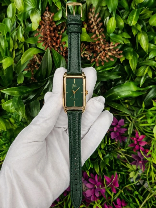 Ayollar klassik yashil qo'l soati tasmali elegant kvadrat soat kundalik uchun qulay
