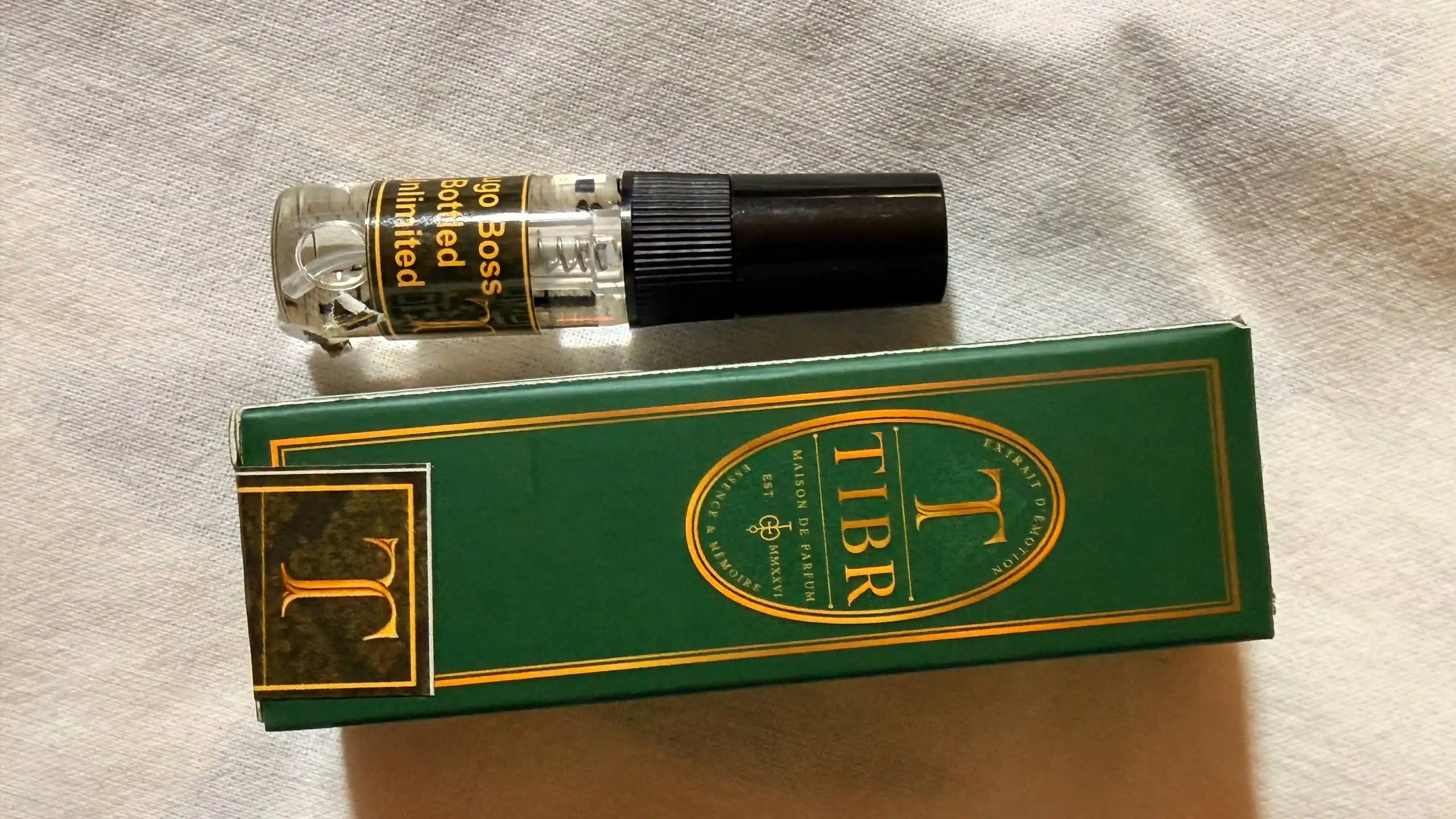 Erkaklar atirlari Hugo Boss Bottled Unlimited erkaklar uchun sovga va ajoyib parfyumeriya
