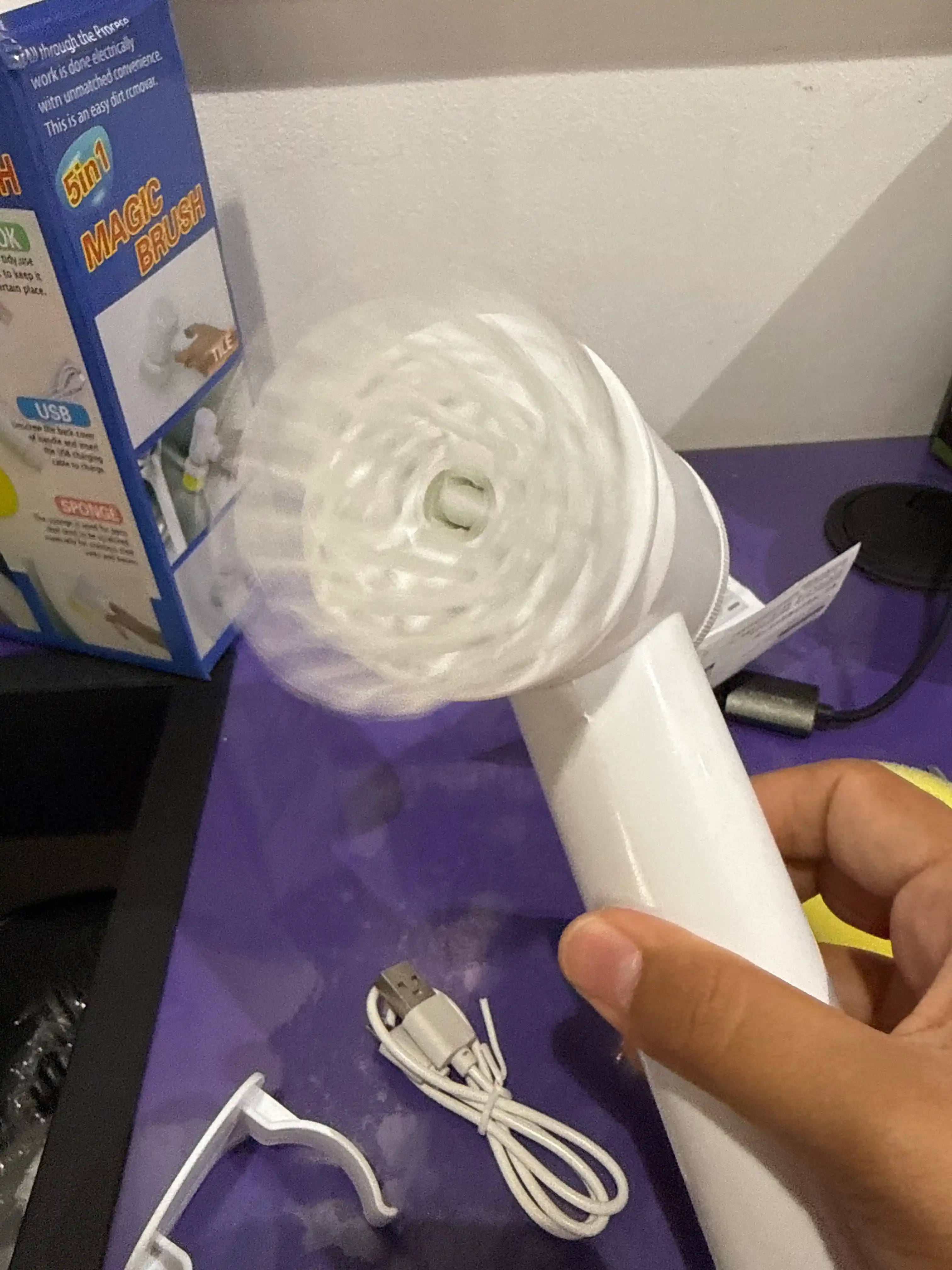 Tozalash uchun universal elektr cho'tka Magic Brush 5 tasi 1 da