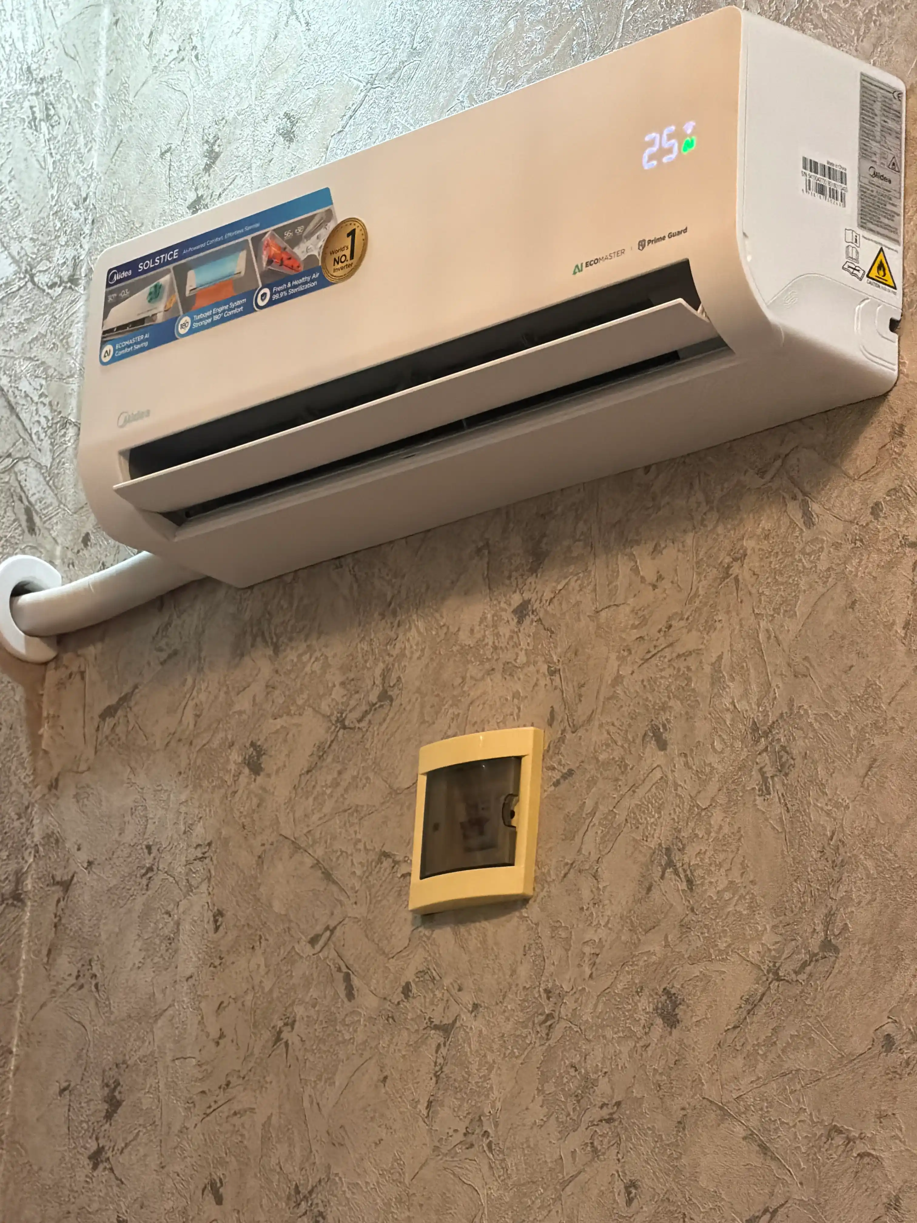 Кондиционер Midea ALBA PRO Inverter, тихий, экономия до 30%, низкое напряжение
