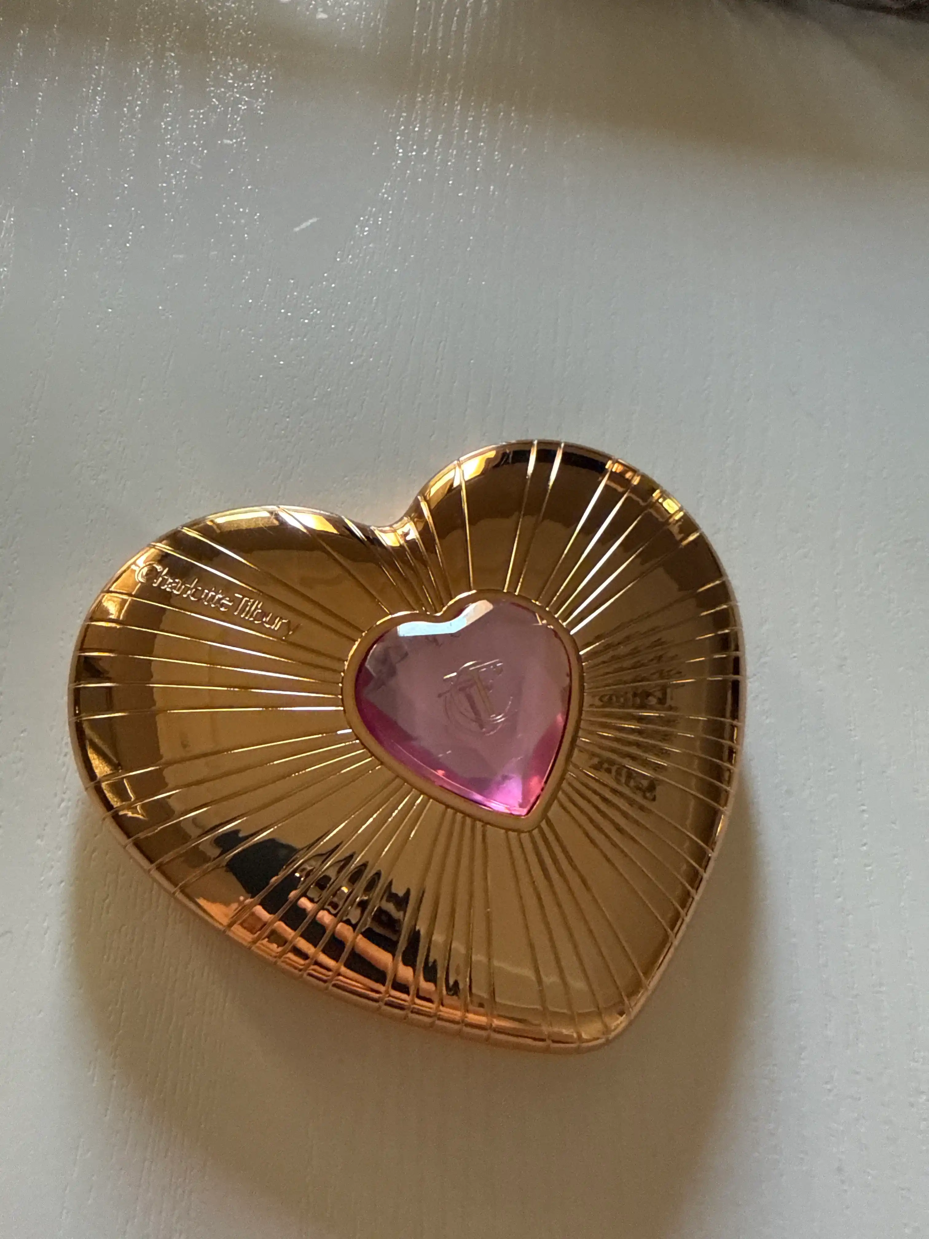 Charlotte Tilbury Pillow Talk Qusursiz shaftoli palitrasi 2-in-1 ixcham