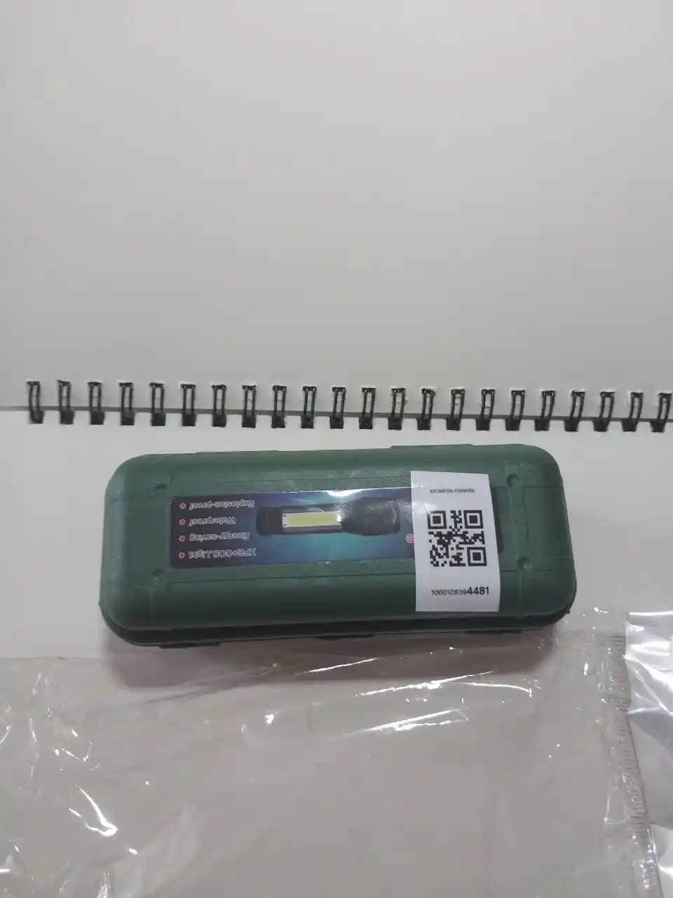 USB zaryadli fonar, yorqin nur, g‘ilofli, 3 buyum, ixcham va qulay, har joyda mos!