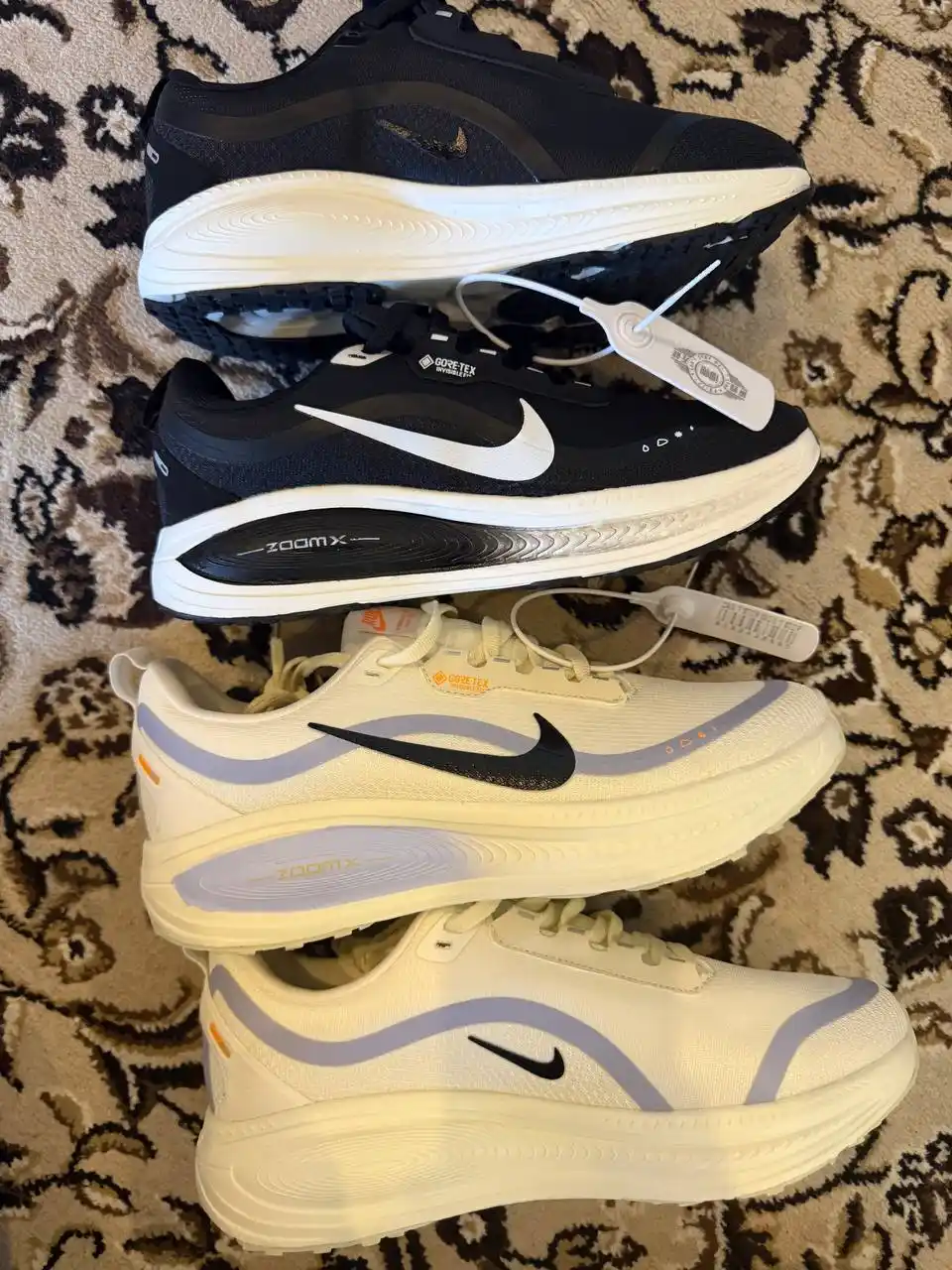 Nike ZoomX Run -Gore-Tex Edition o‘lchamlar: 40-45, 1 o'lcham katta olish tavsiya etiladi