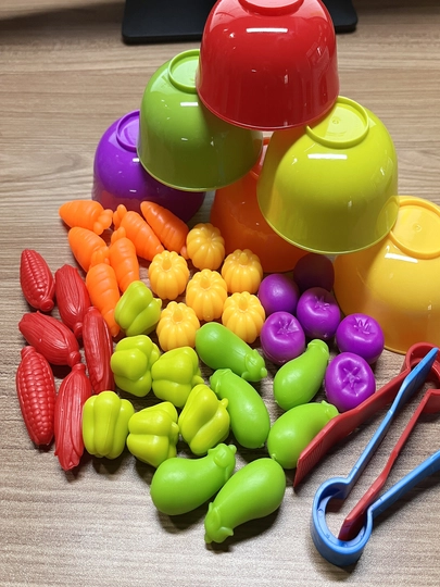 Sorter “Rang bo‘yicha ajratish o‘yini” – quvnoq hayvonchalar
