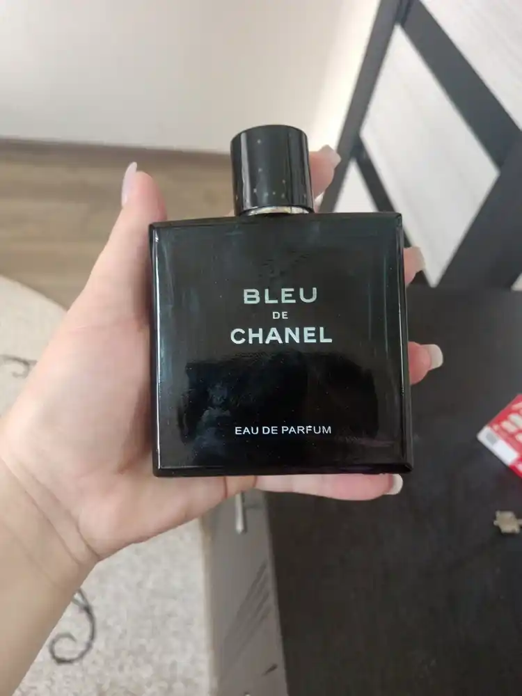 Erkaklar uchun parfyumlangan suvi, Bleu de, 100 ml