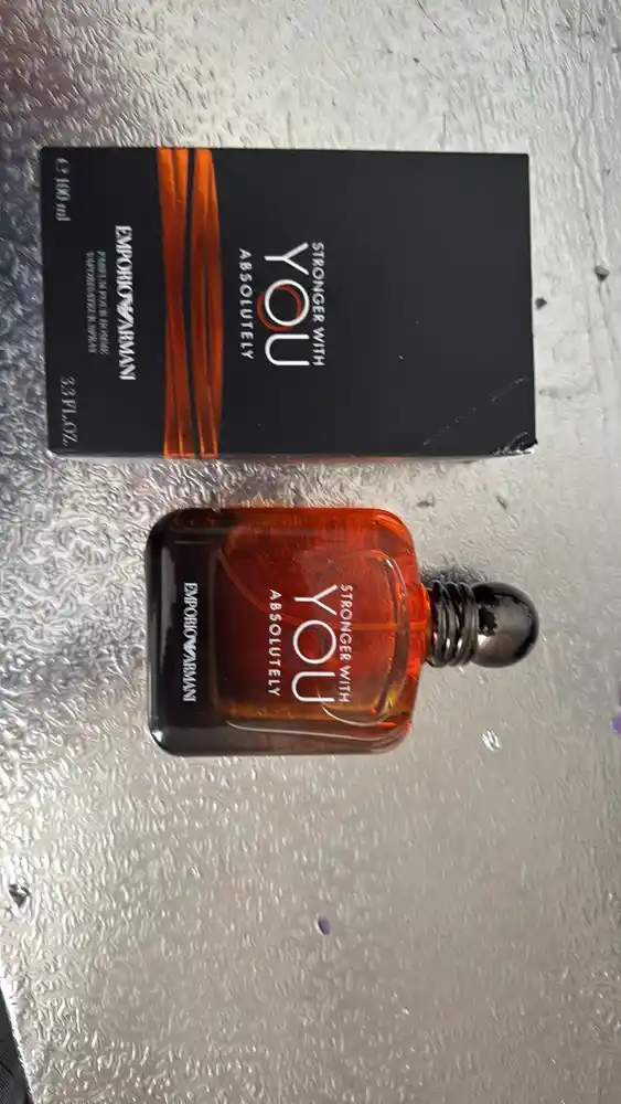 Erkaklar duxisi Giorgio Armani Stronger With You Absolutely 100 ml