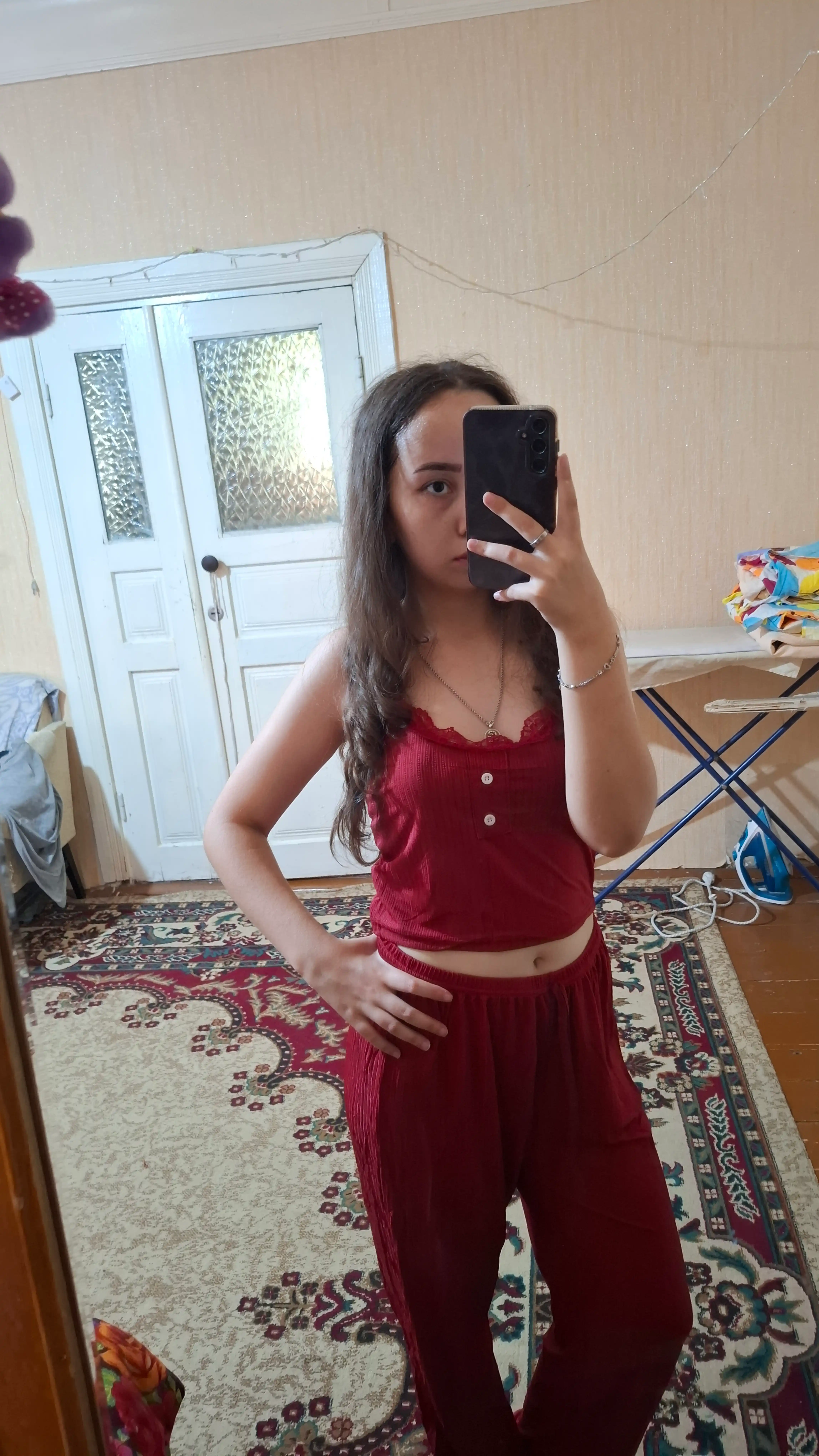 Ayollar pijamasi, 3 ta 1 da, tungi pijama