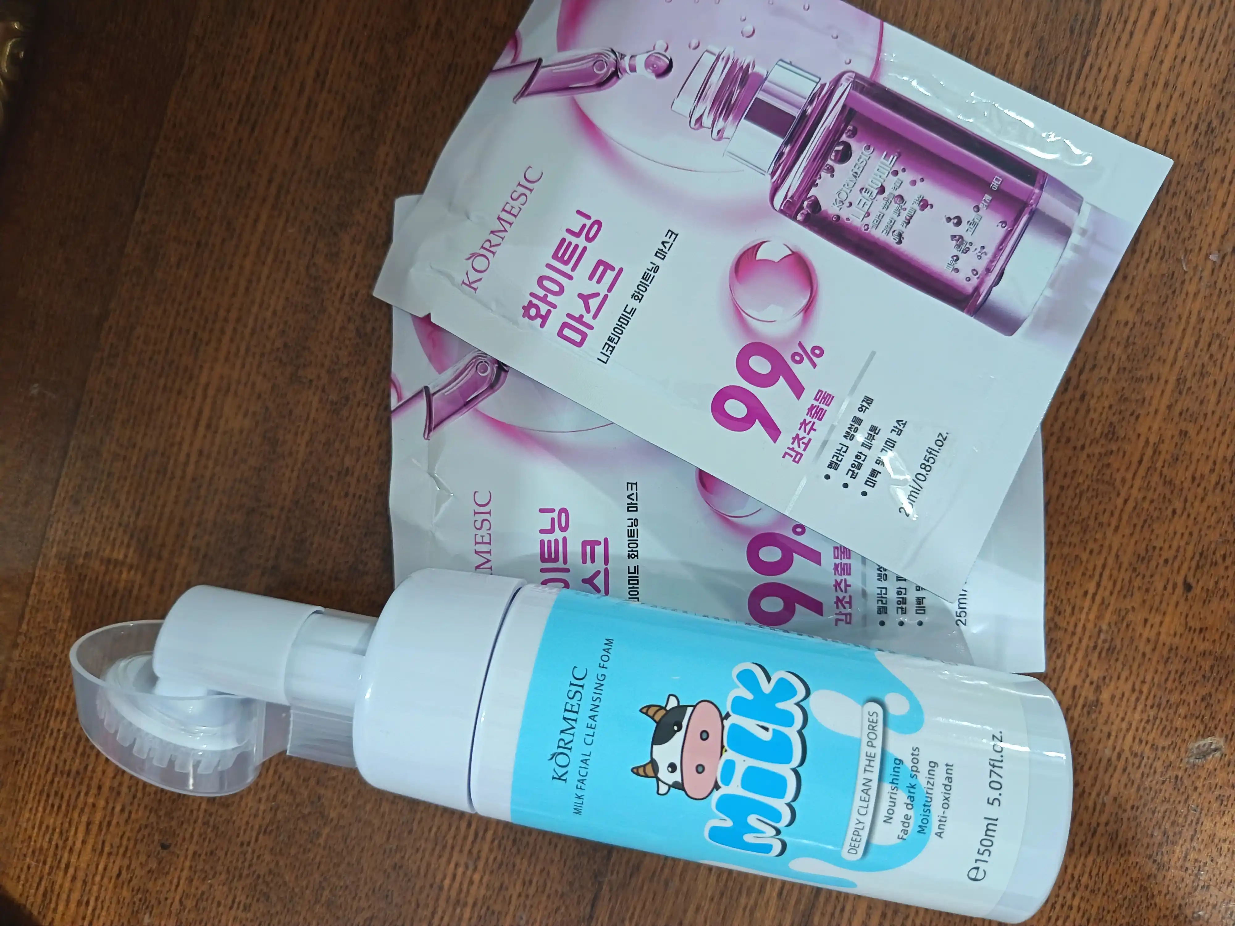 Sut va aloe vera tozalovchi muss, 150 ml (ikki xil)
