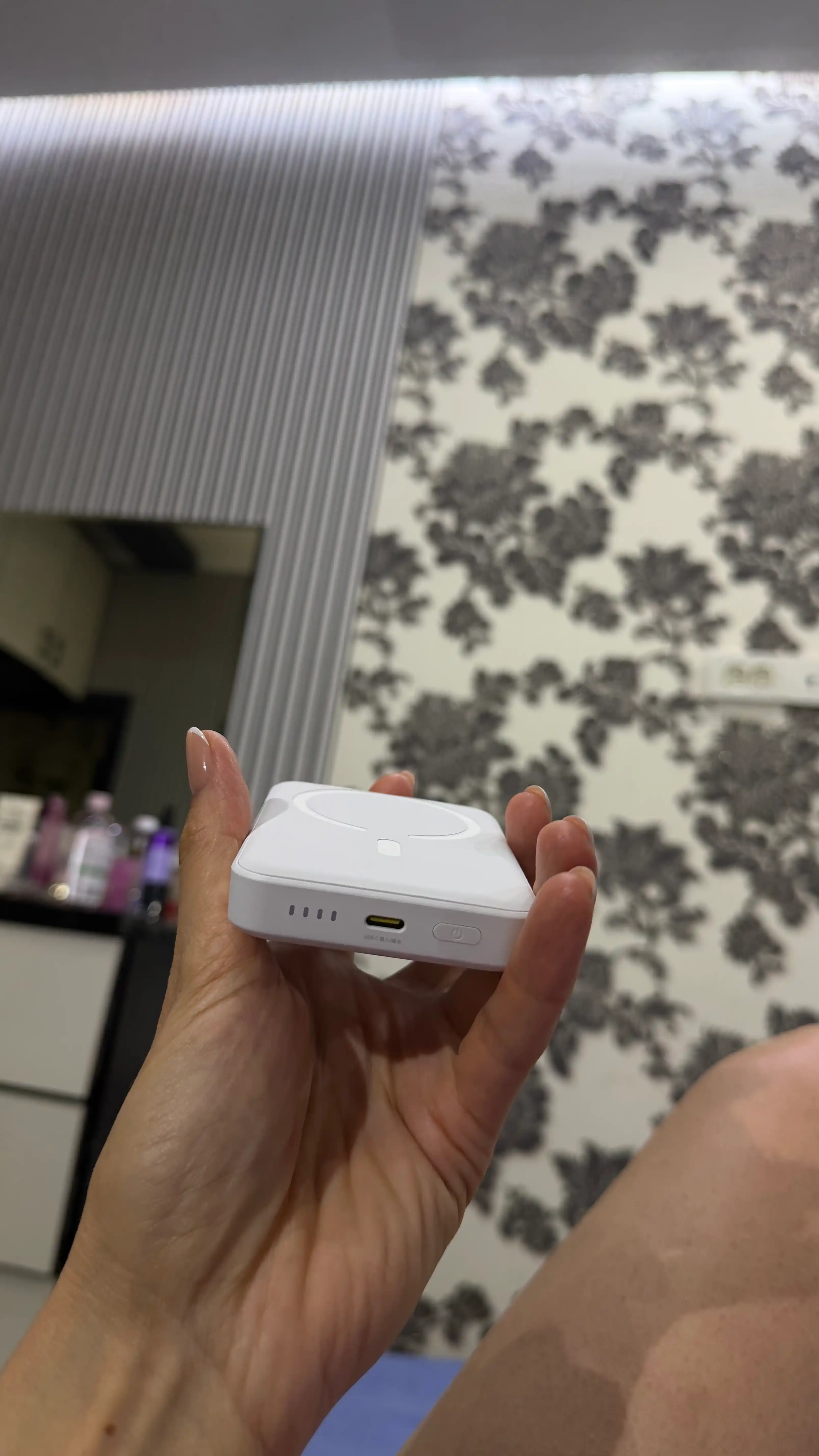 Внешний аккумулятор power bank magsafe, повербанк 20000 и powerbank 10000 Baseus