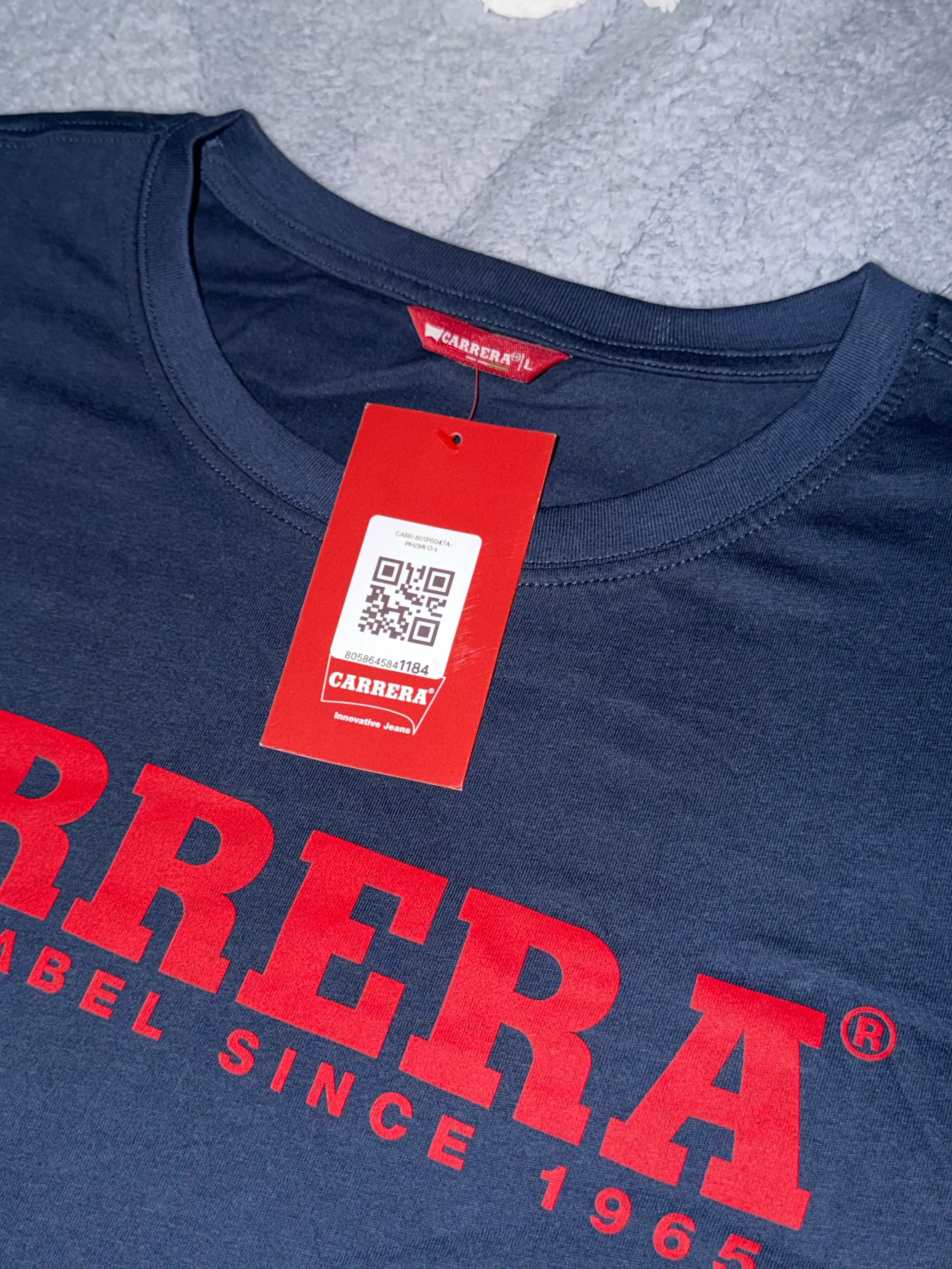 Erkaklar futbolkasi Carrera Jeans dumaloq yoqali, 100% paxta, Italiya