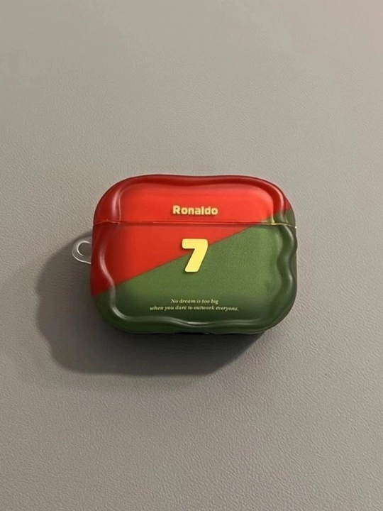 Текстурированный чехол для AirPods с объемным 3D цветком