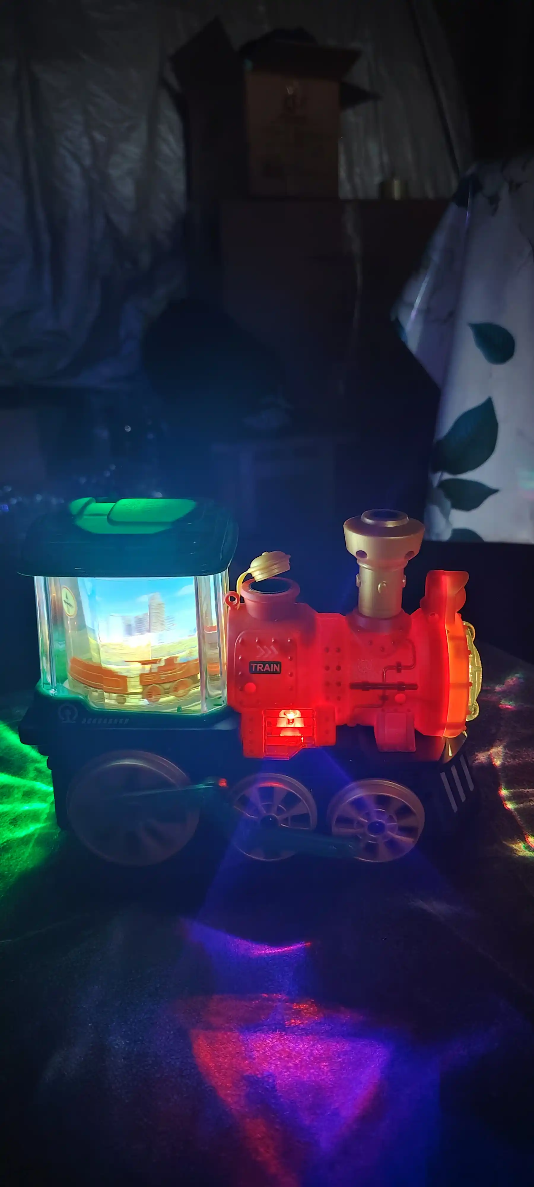 Bug‘ va chiroqli parovoz, bolalar uchun - ovozli realistik poyezd, 3 yoshdan kattalar uchun