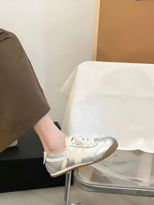 Ayollar uchun retro krossovka, casual sport poyabzal, yumshoq taglikli zamonaviy keda