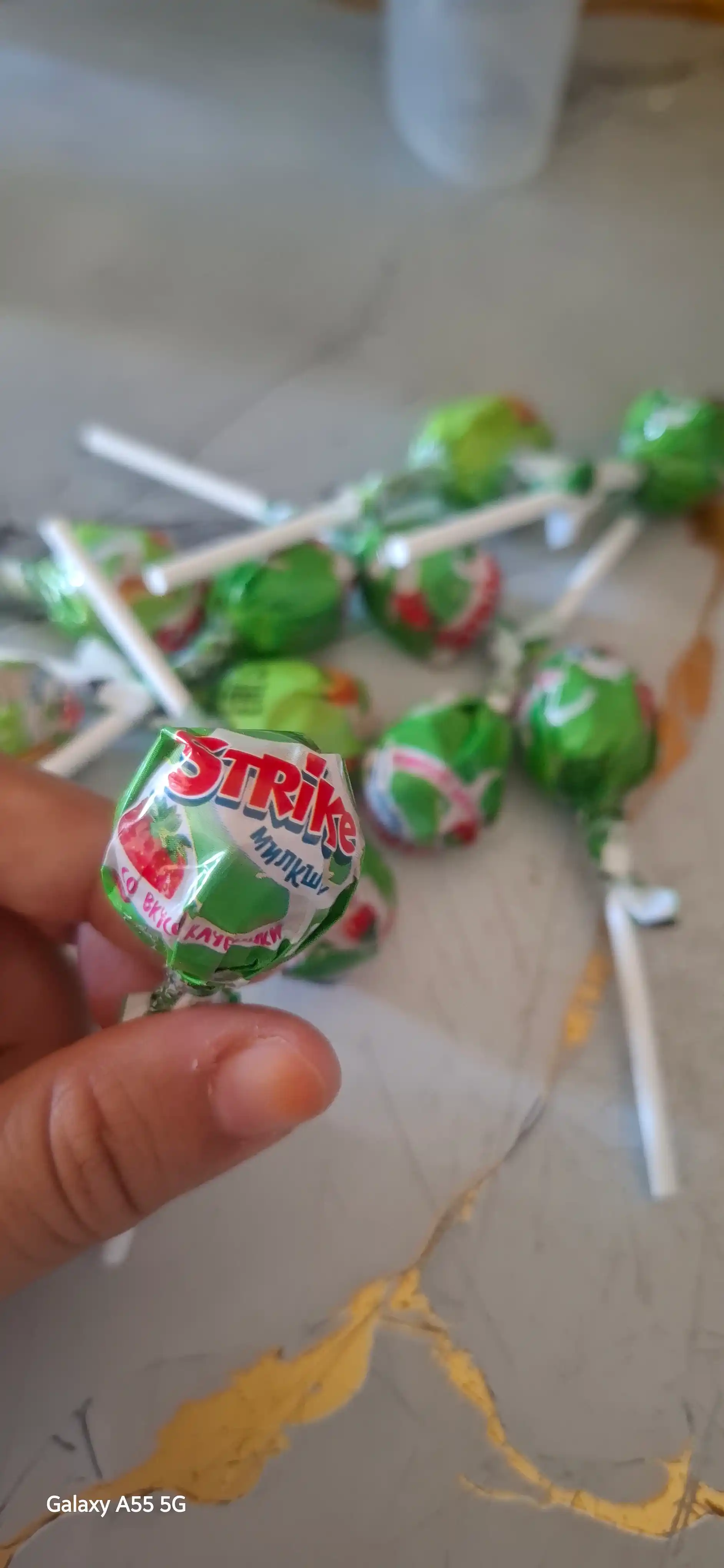 Ledeneslari ''Strike Milkshake''Assorti , 50 dona.(paket)