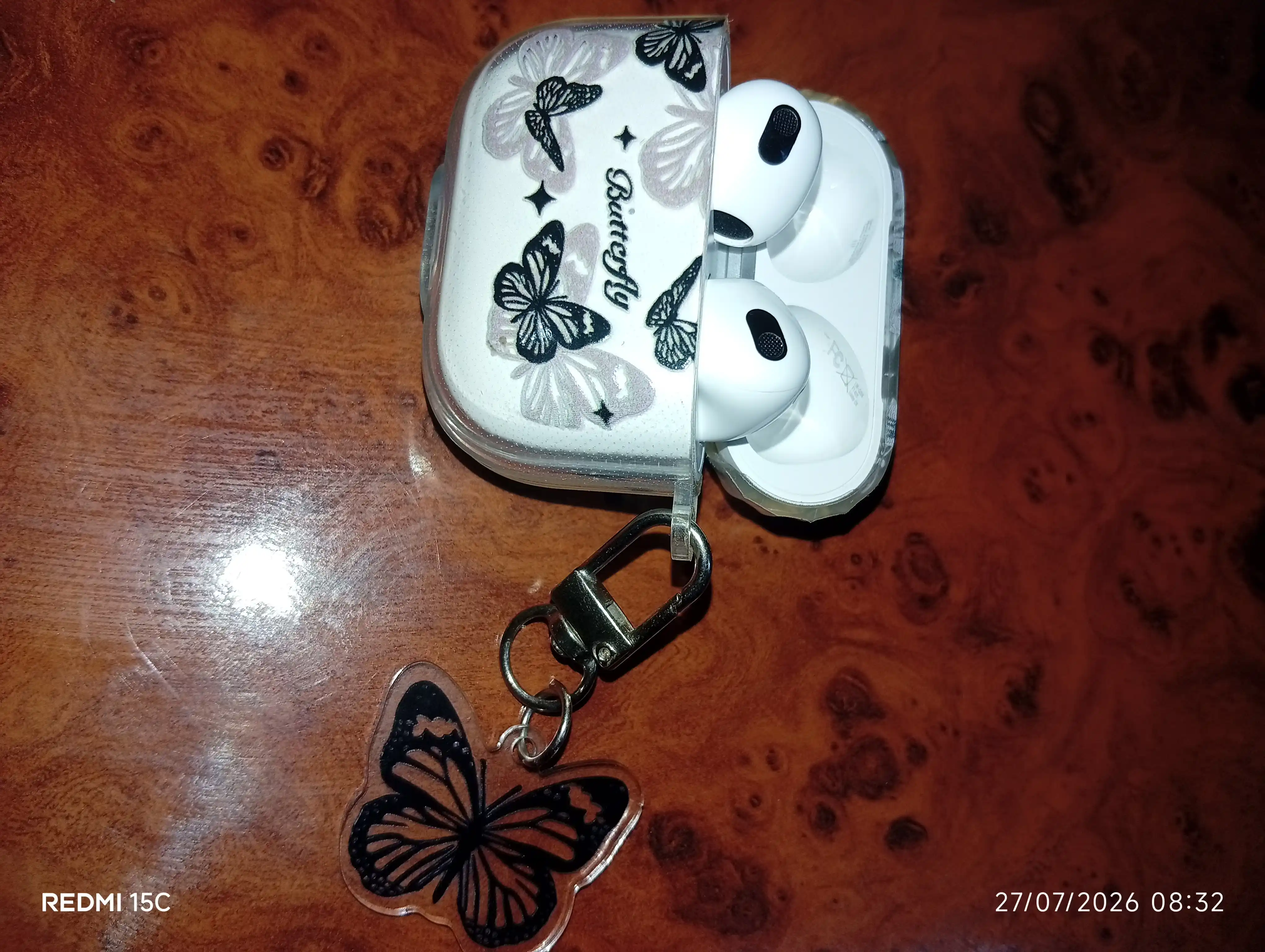 AirPods 1, 2 / Pro, 3, 4 simsiz quloqchinlar uchun himoya g'ilofi