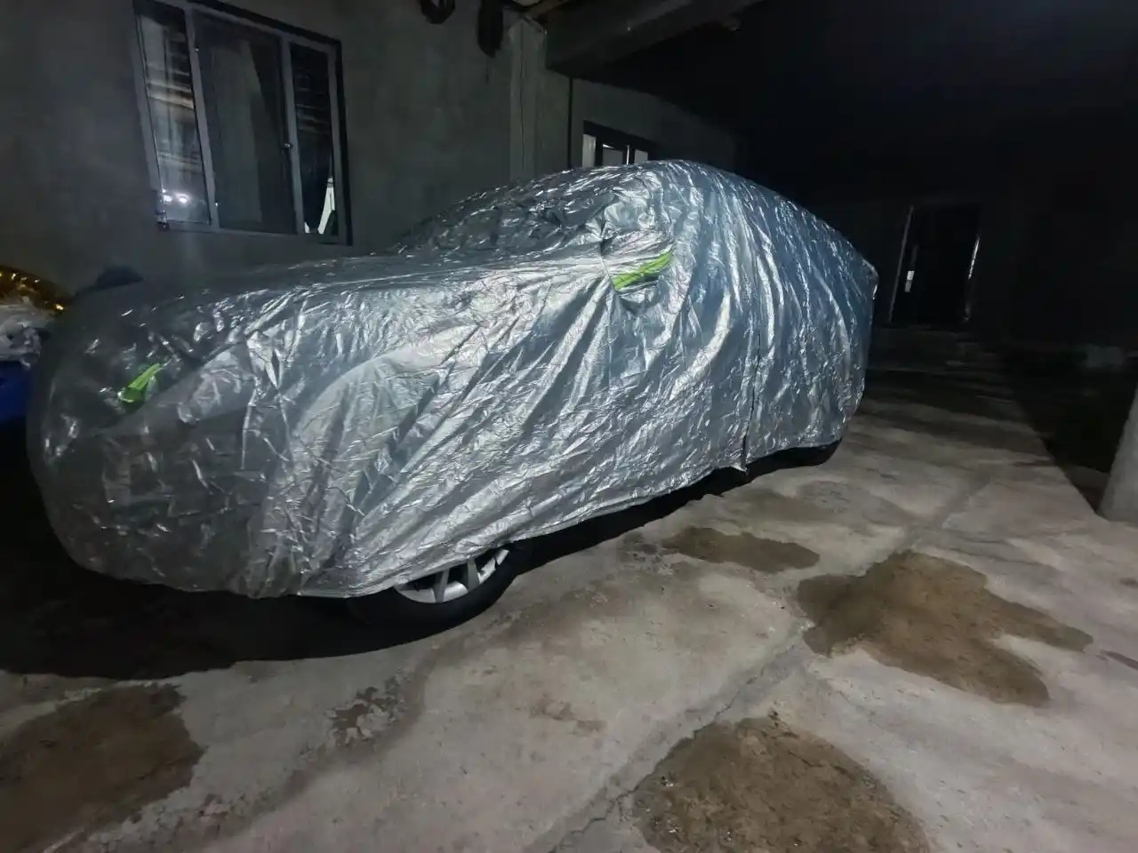 Barcha turdagi avtomobillar uchun himoya qoplama-g'ilofi, tent