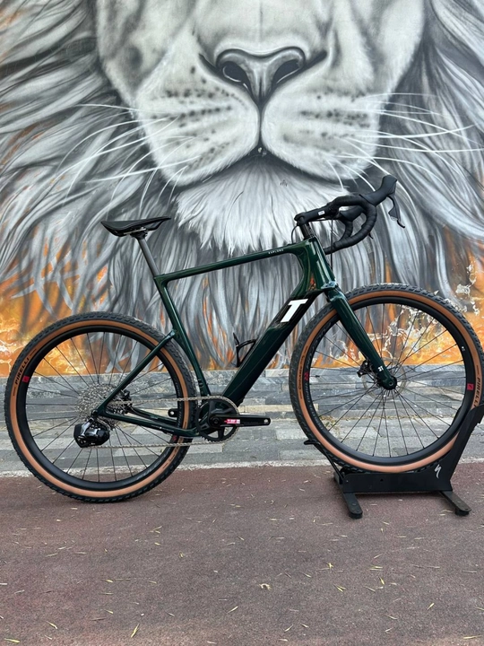 Гравийный велосипед с карбоновой рамой 3T Exploro Ultra Rival XPLR AXS 1x12 700C