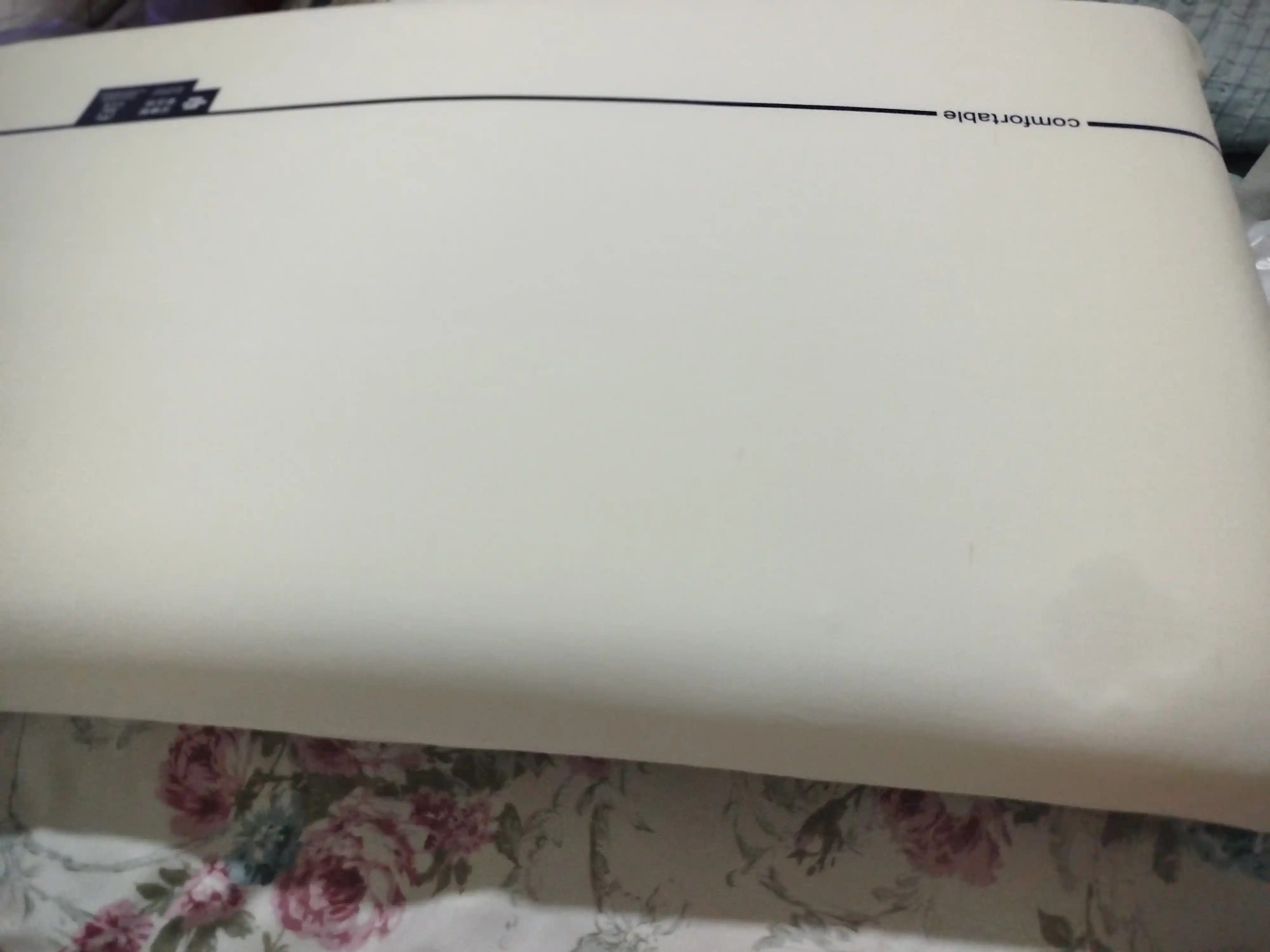 Ortopedik yostiq, La Nuit, xotira effektiga ega (Memory Foam), 50x70 sm, Xitoy mahsuloti 