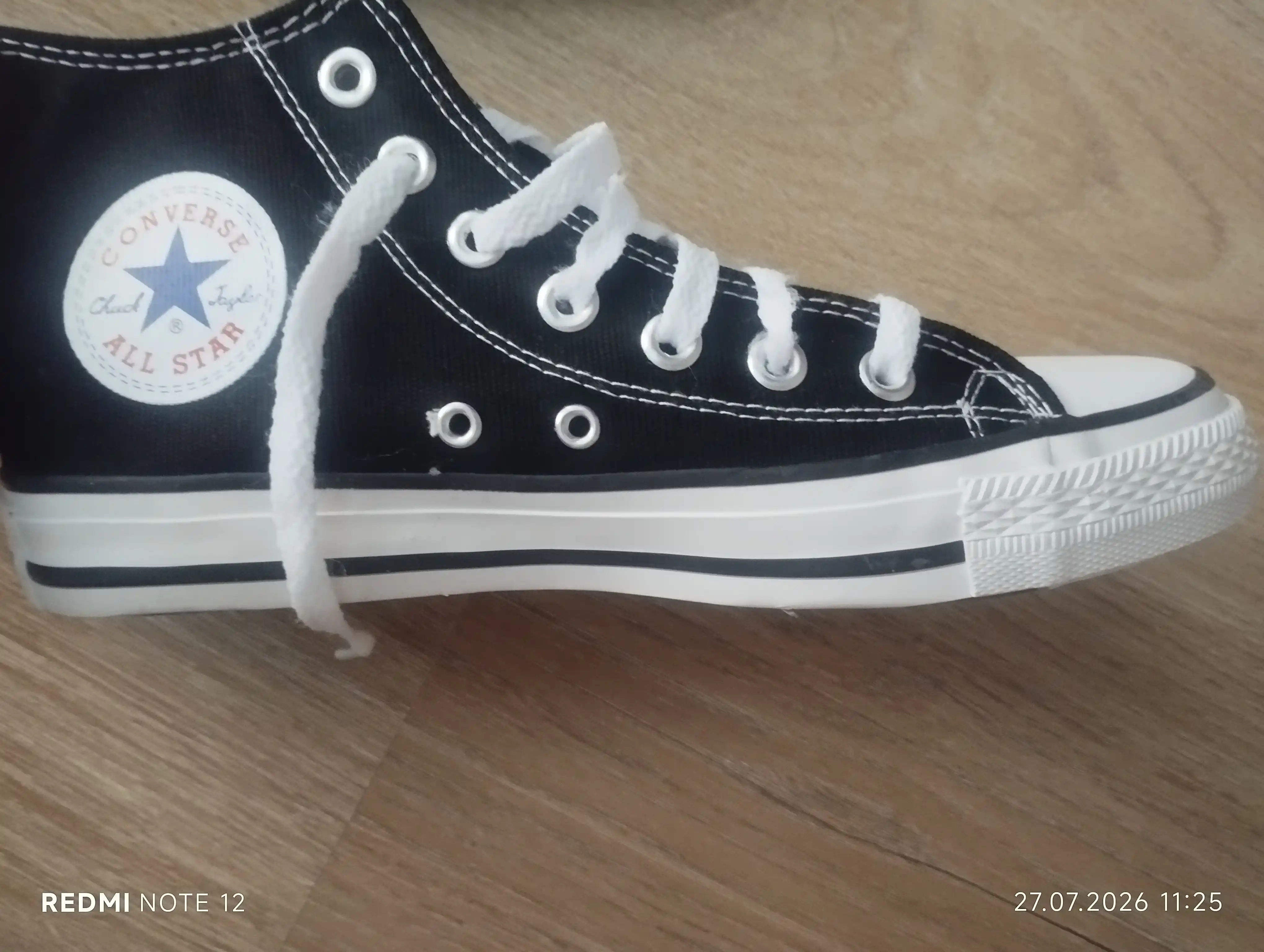 Kedalar Converse sport, yoz-kuz-bahor mavsumi uchun