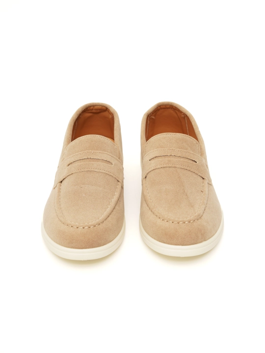Erkaklar uchun zamsh loferlar