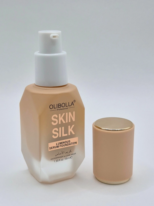 OLIBOLLA Skin SilkLuminous Serum Foundation 302 – Yengil, suvga chidamli tonal krem, 35 ml