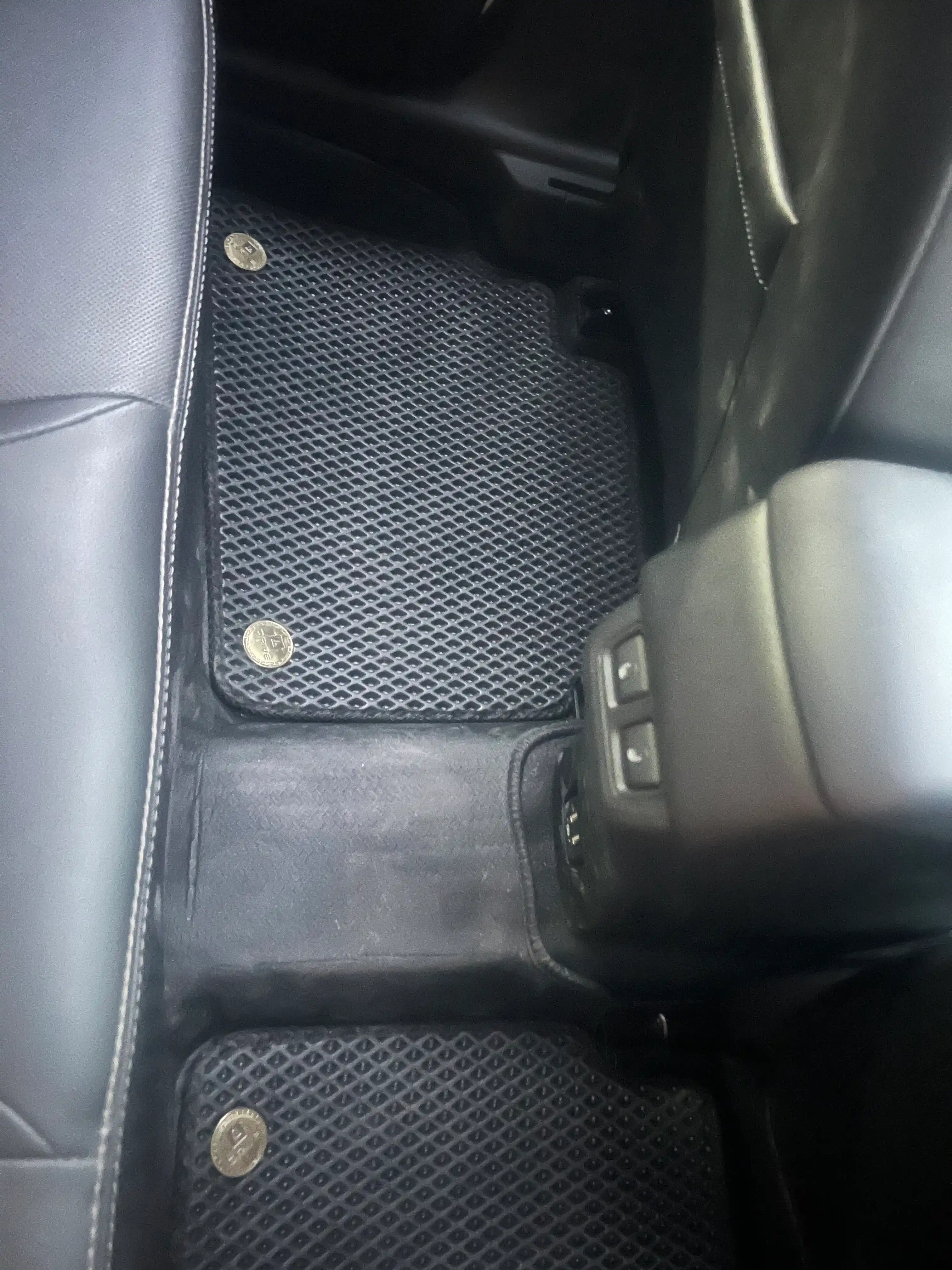 EVA+7Davtomobil kovrik polik Cobalt,Lacetti,Damas,Nexia,Damas,Sonet,BYD,Haval,KIA gilamcha