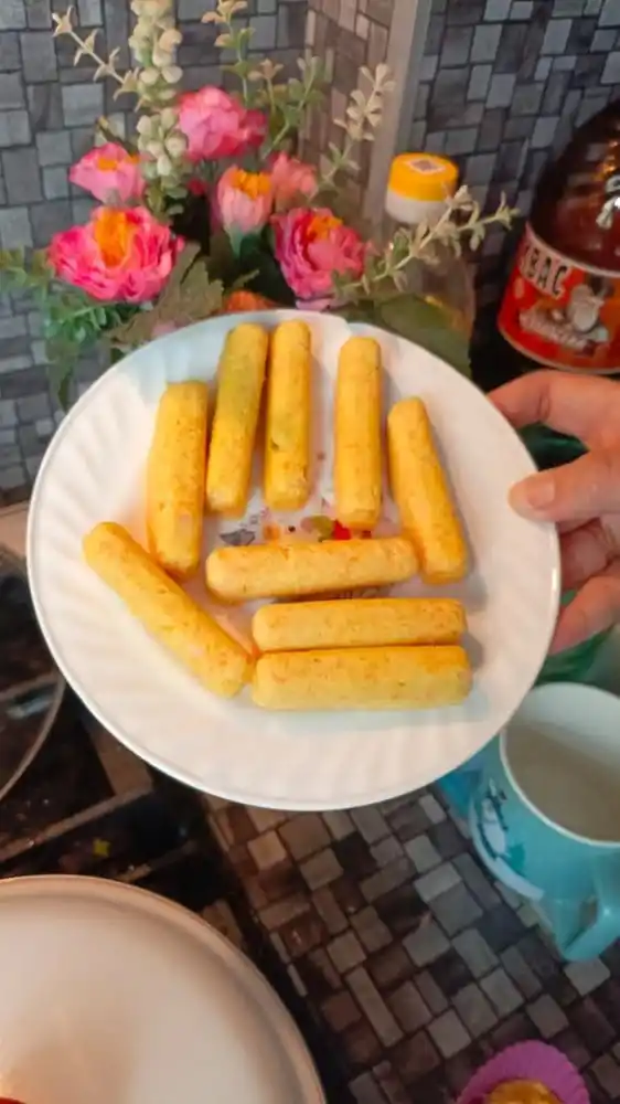 Mini sasiska uchun silikon qolip qopqoqli, pechda pishirish BPA Free oziq-ovqat silikoni