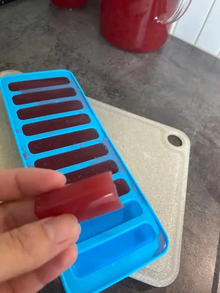 Mini sasiska uchun silikon qolip qopqoqli, pechda pishirish BPA Free oziq-ovqat silikoni