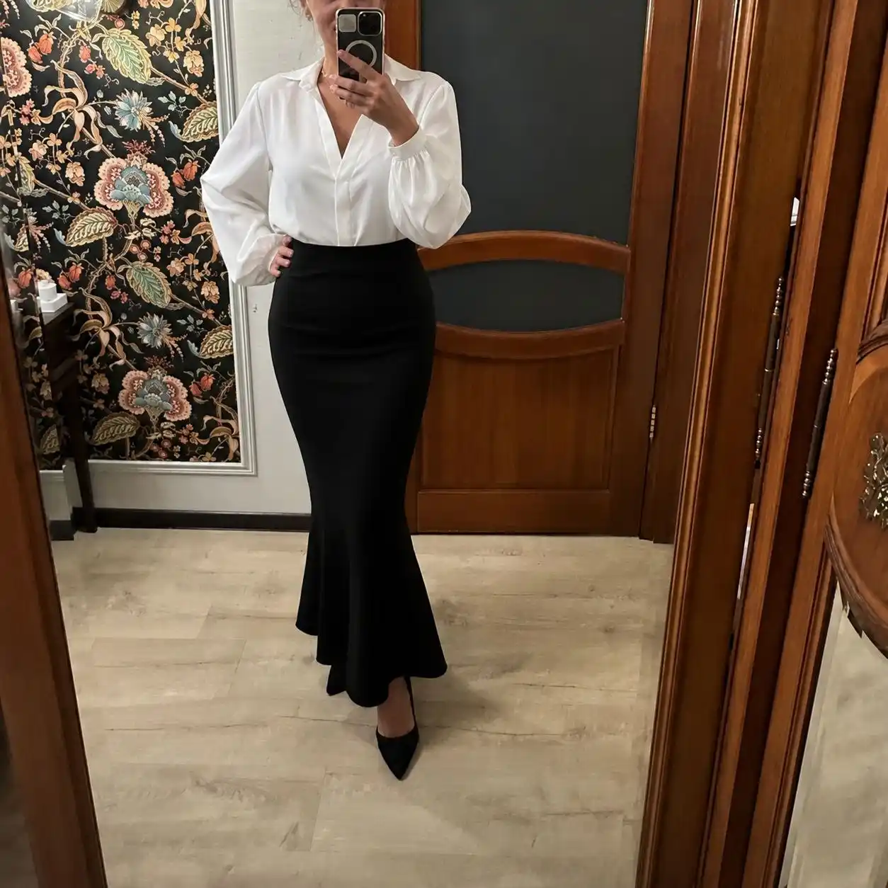 Ayollar va qizlar uchun zamonaviy Gade yubka