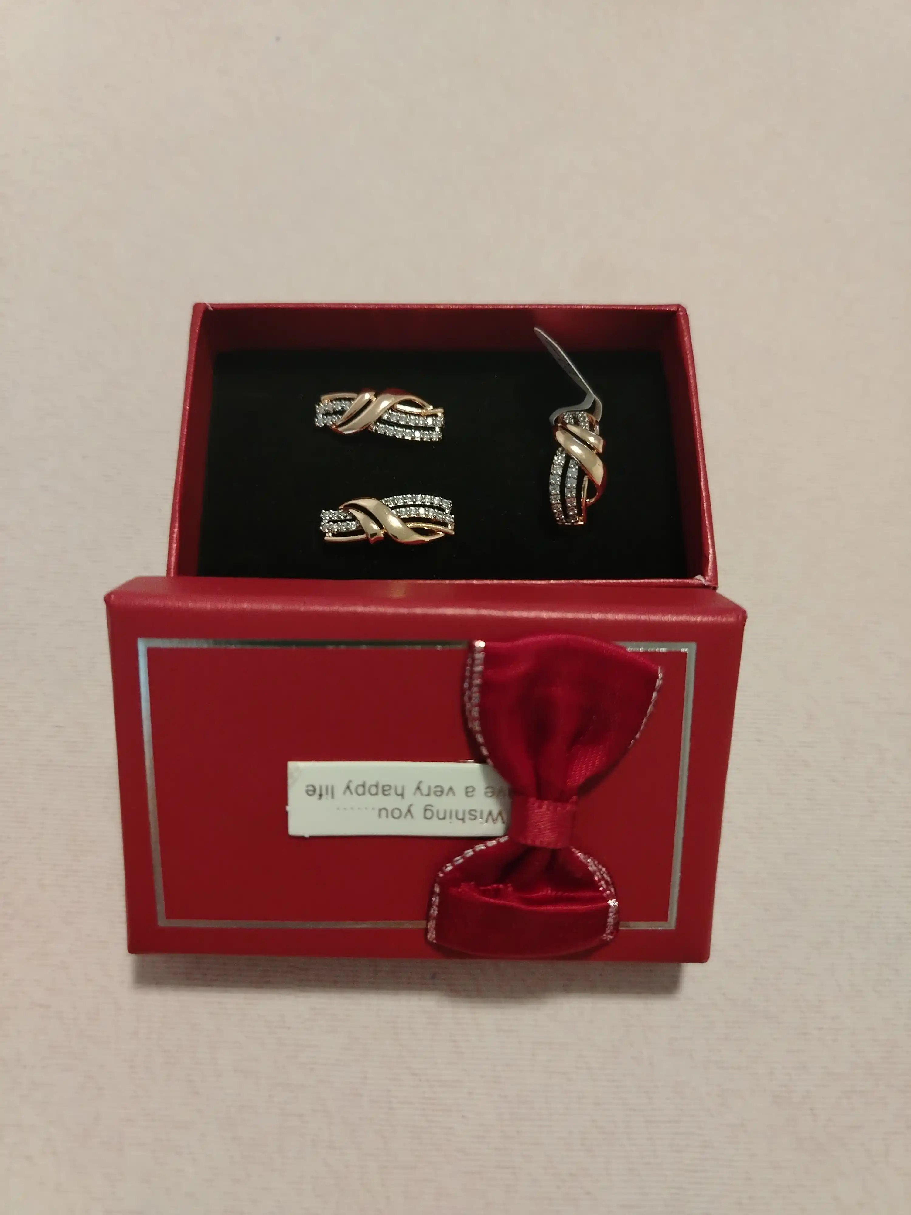 XUPING JEWELRY ayollar va qizlar uchun taqinchoqlar to‘plami
