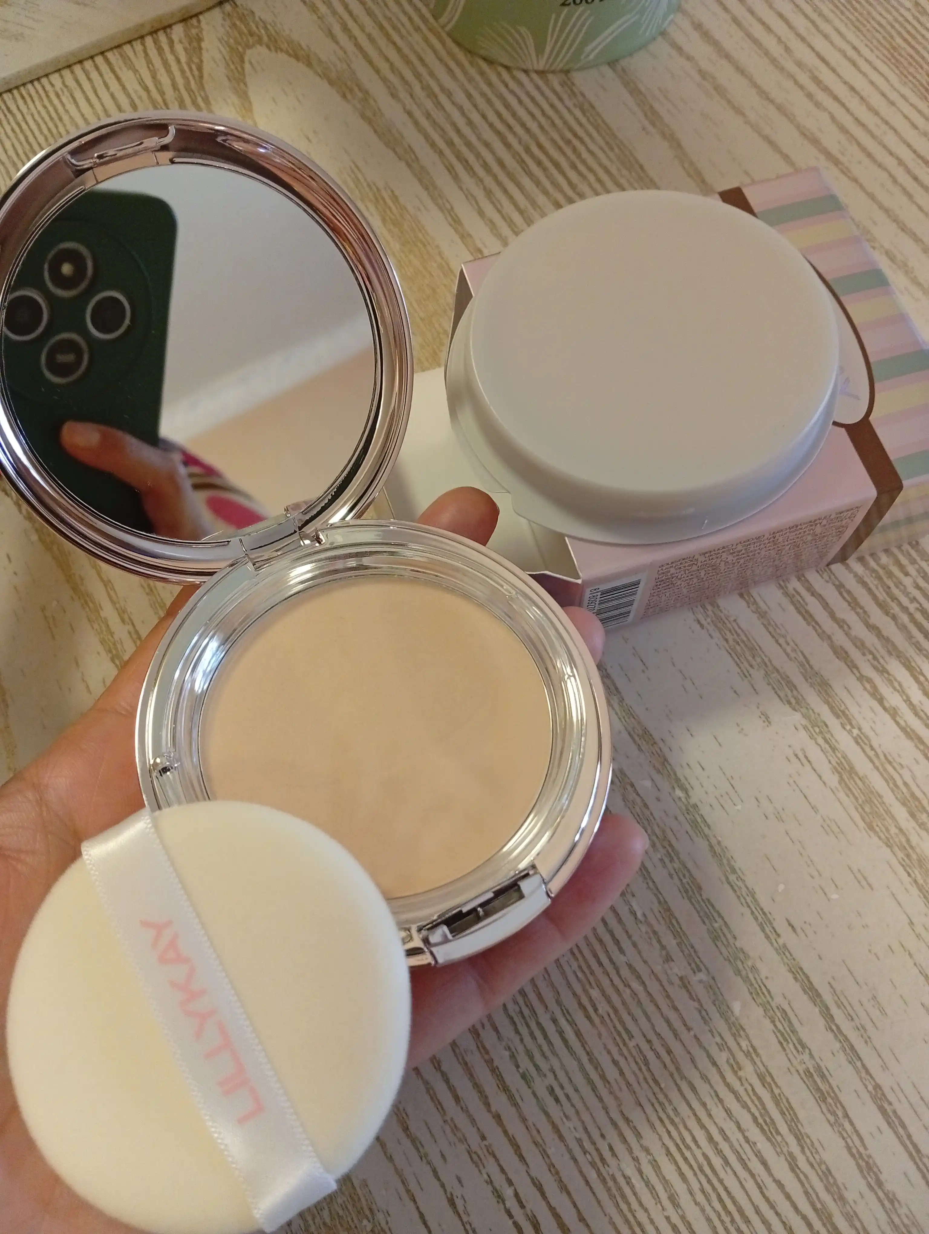 Пудра для лица 1+1, осветляющая пудра Lillykay Brightening Powder Pact SPF30+, Корея