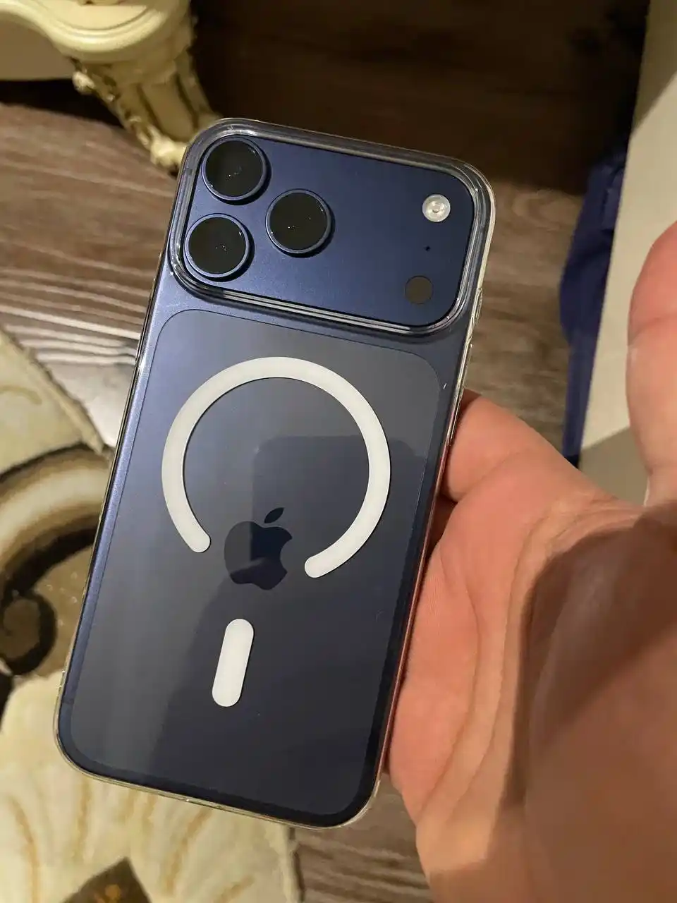 IPhone 11, 12, 13, 14, 15, 16, 17  Pro/Max uchun MagSafe bilan shaffof plastik g'ilof