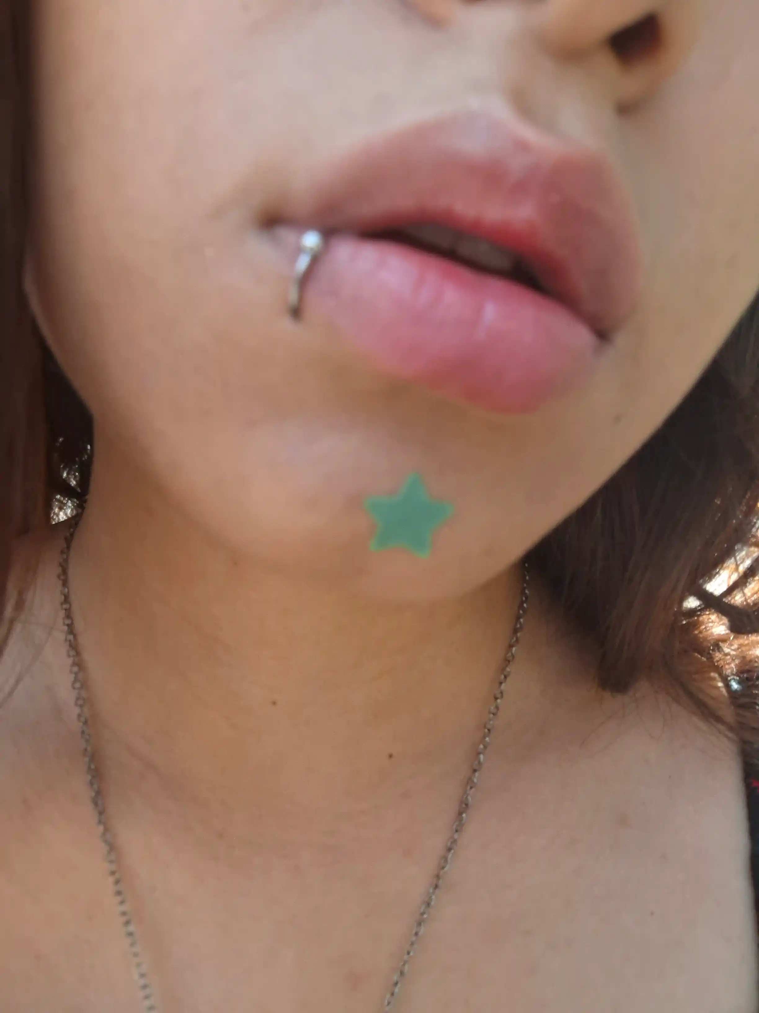 Burun, quloq, lab uchun zanglamaydigan po'latdan pirsing