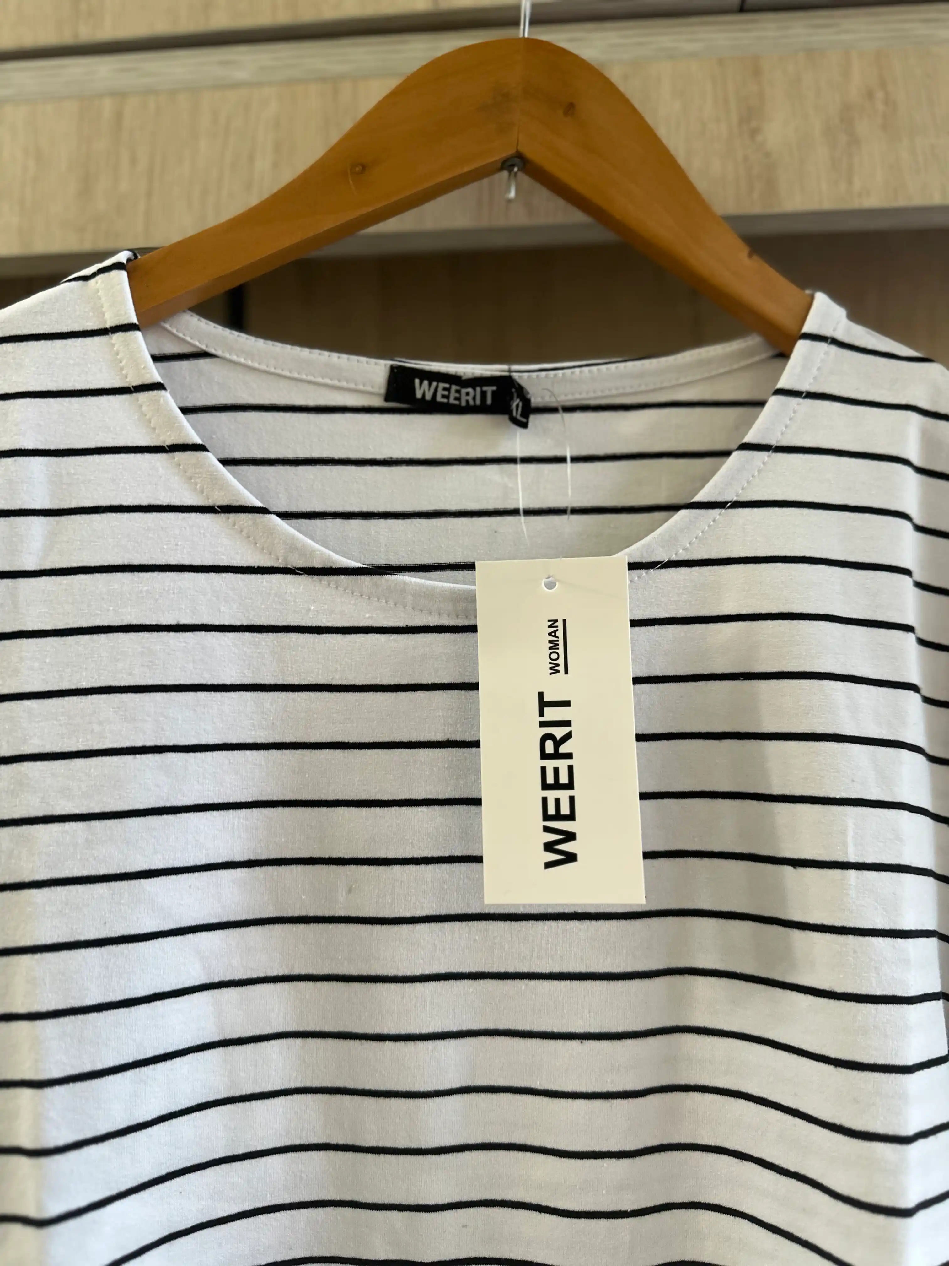 WEERIT katta o'lchamli chiziqli futbolka, paxtadan tikilgan elastan, 2XL-5XL