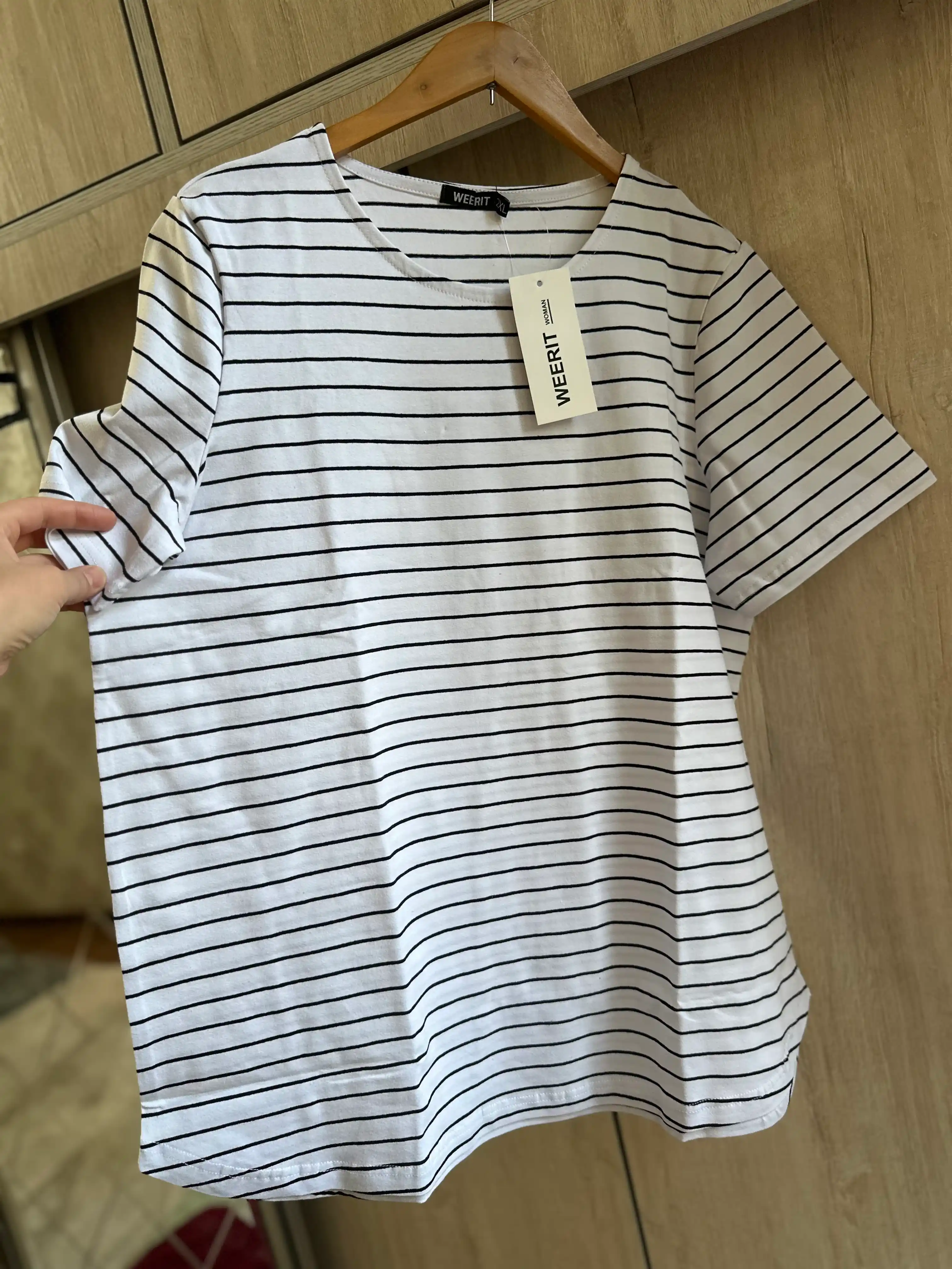 WEERIT katta o'lchamli chiziqli futbolka, paxtadan tikilgan elastan, 2XL-5XL