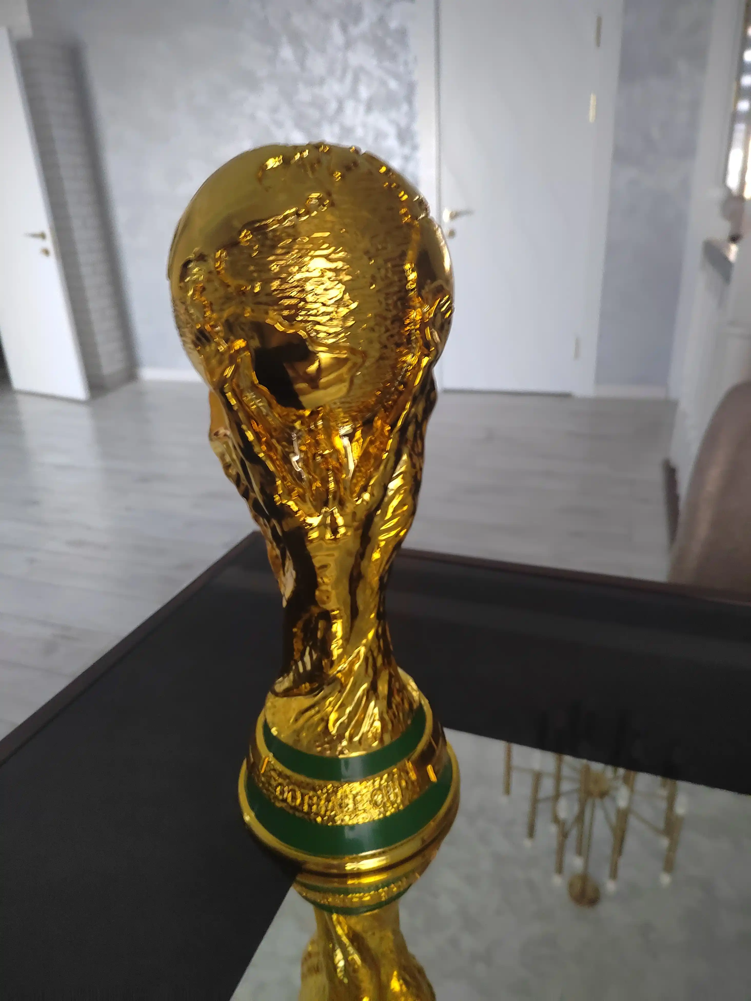 37 sm Jahon kubogi, futbol muxlislari uchun suvenir va sovg‘a
