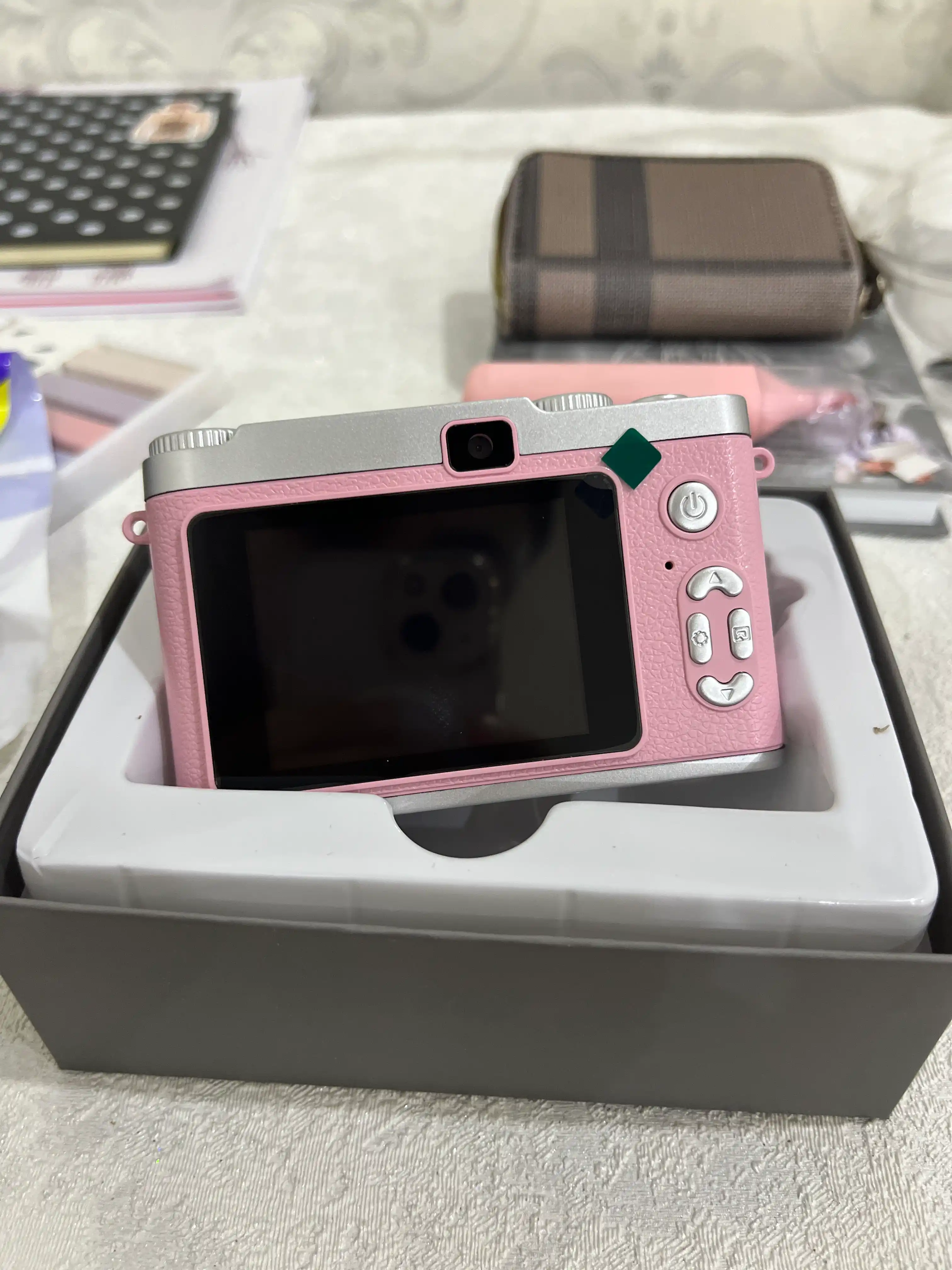 Raqamli kamera (fotoparat), foto kamera, retro kamera, 8x zum, va 32 GB karta